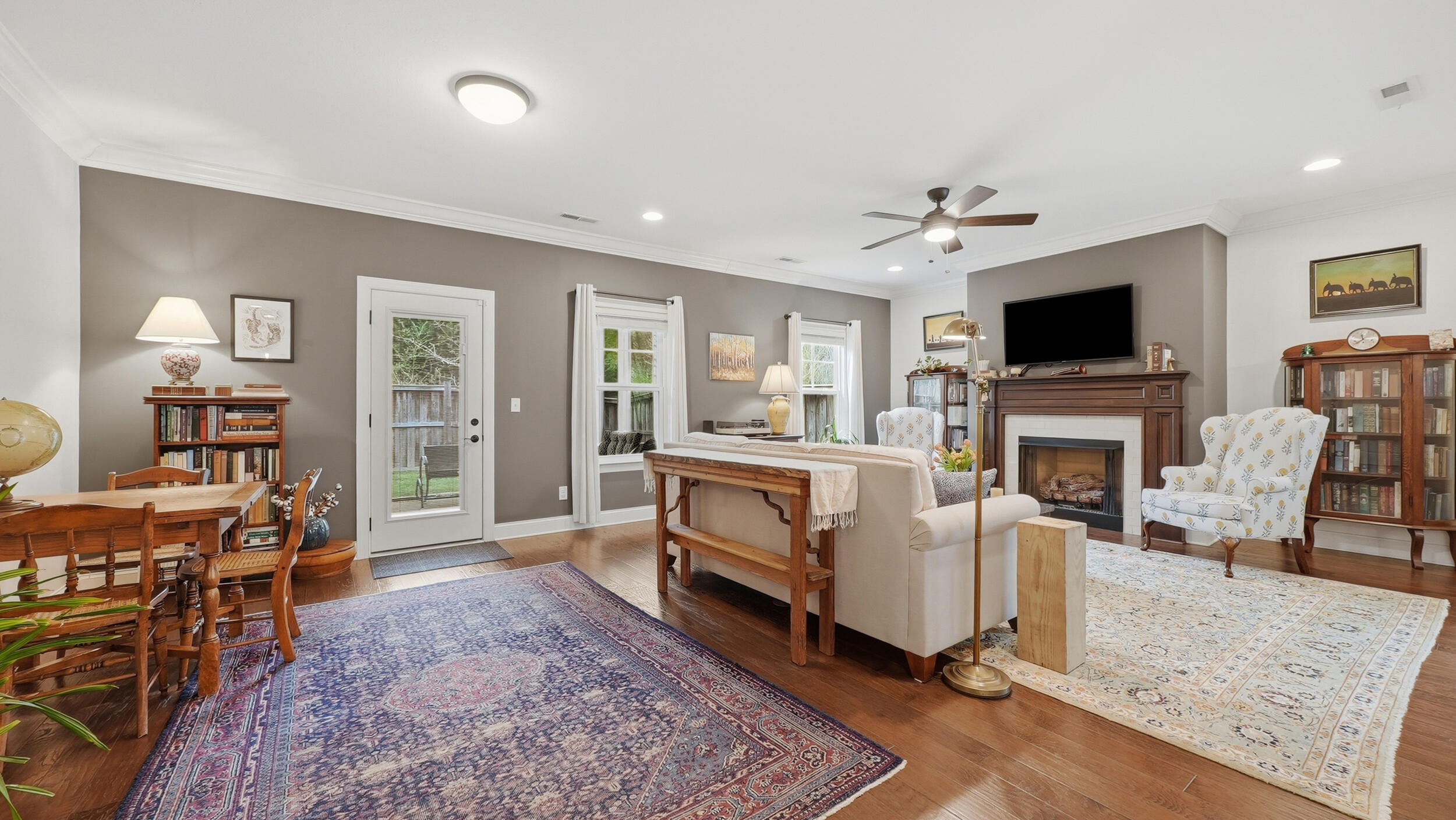 555 Deer Valley Drive