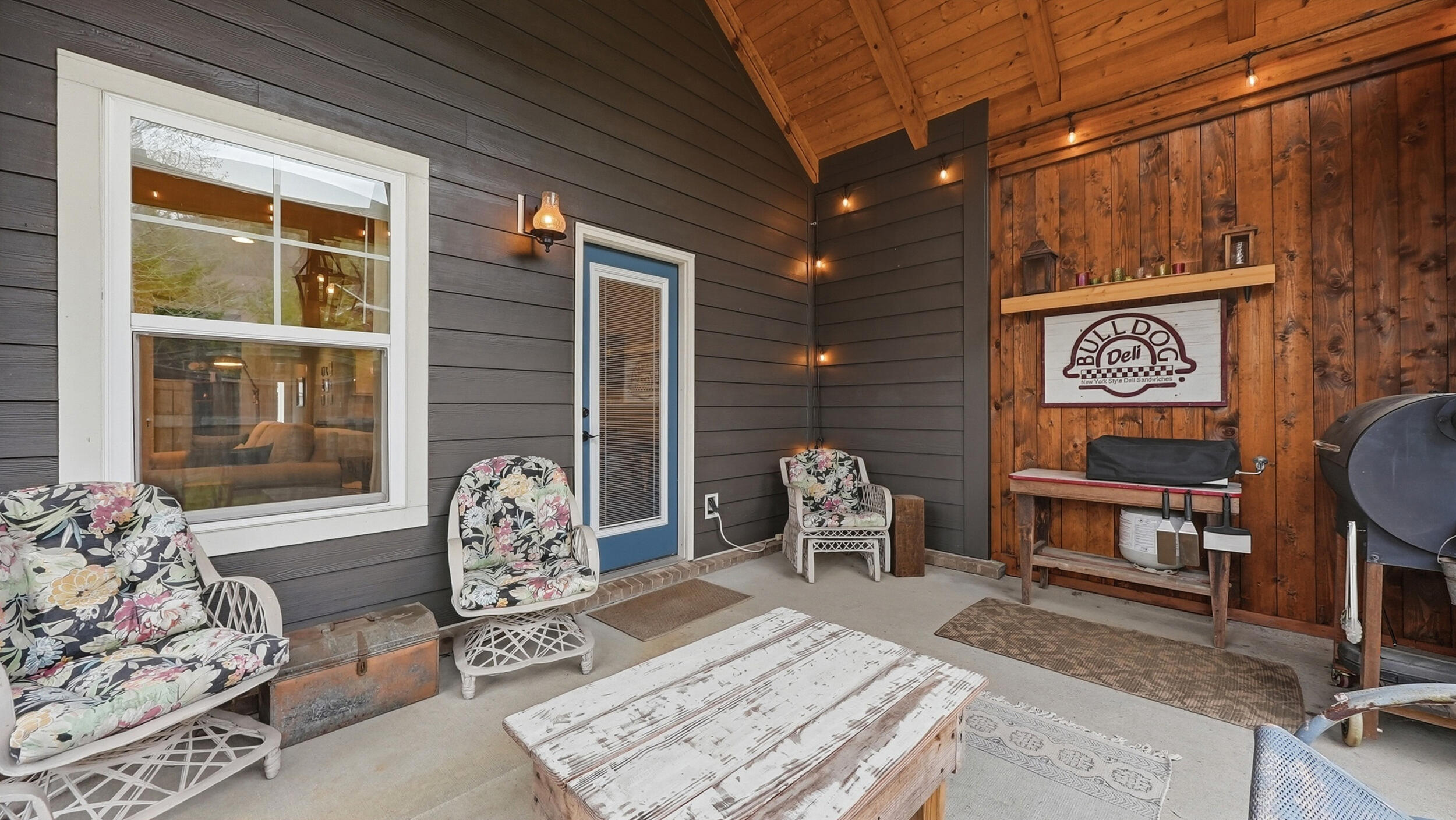 555 Deer Valley Drive