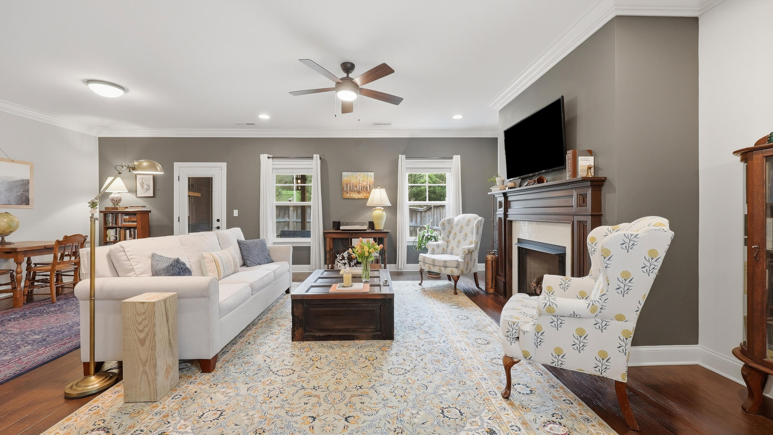 555 Deer Valley Drive