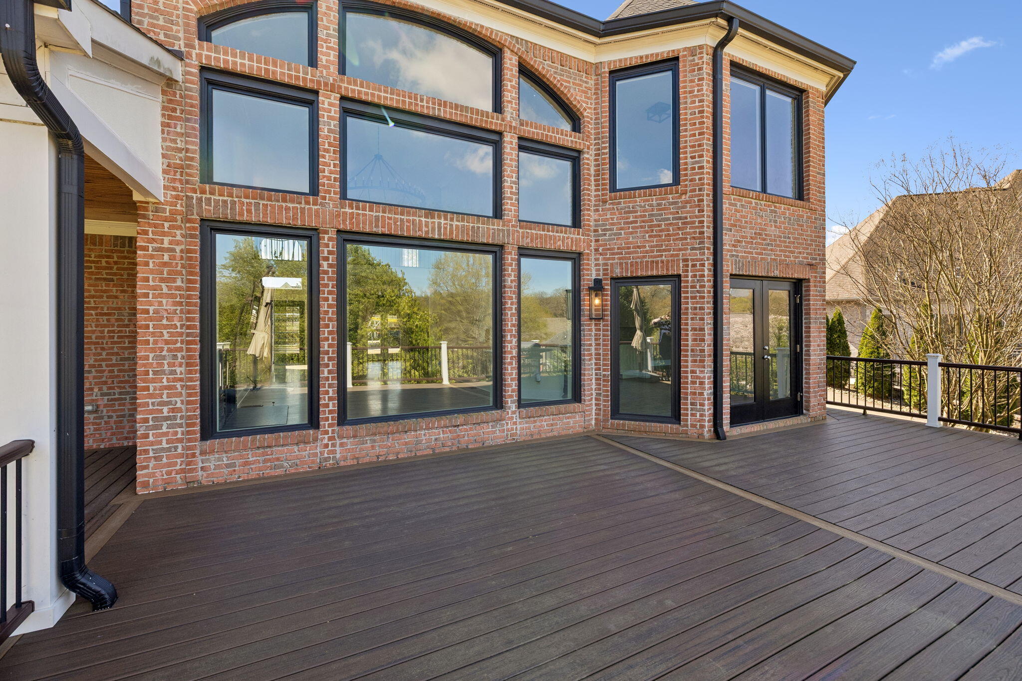 903 Channel View Lane