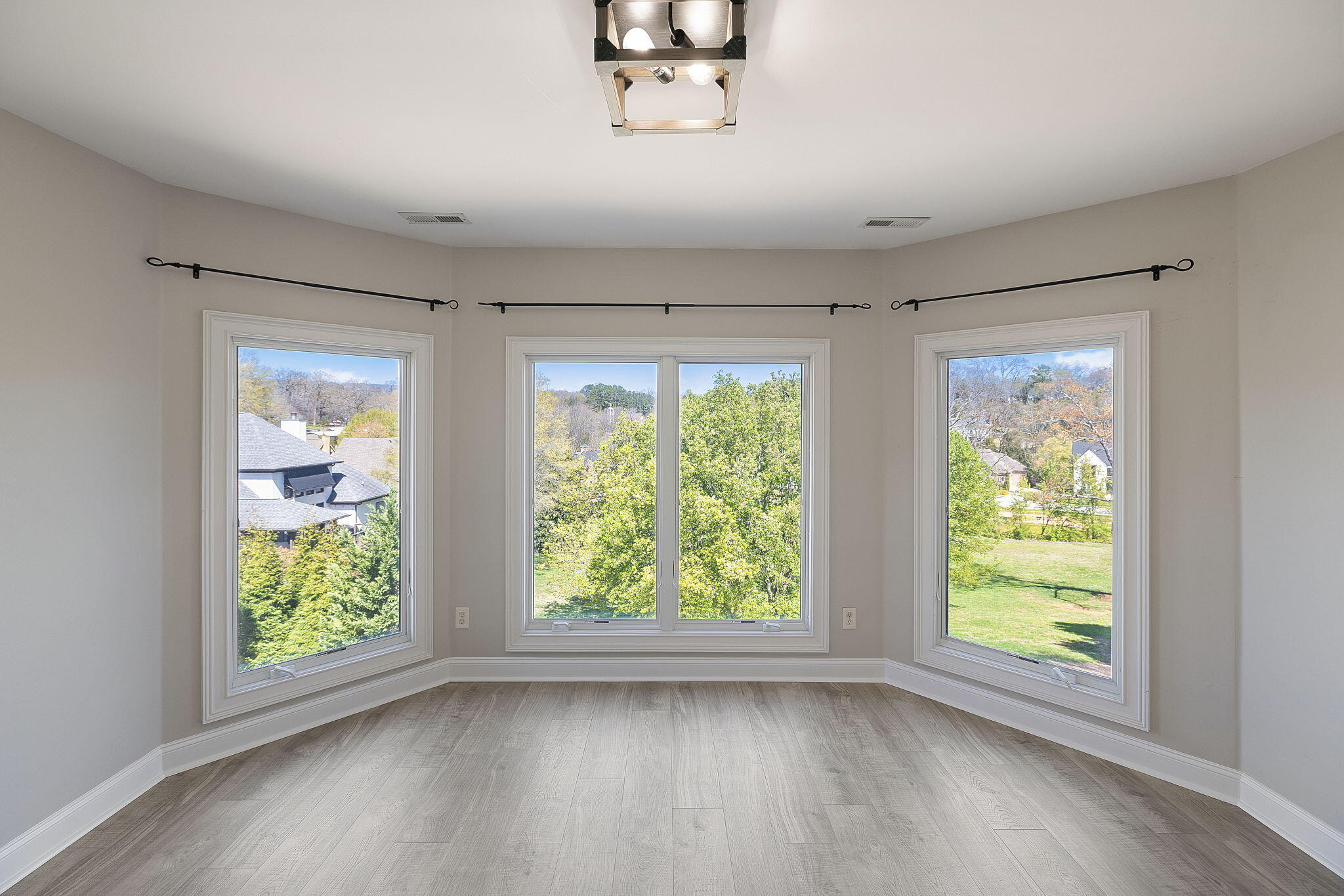 903 Channel View Lane