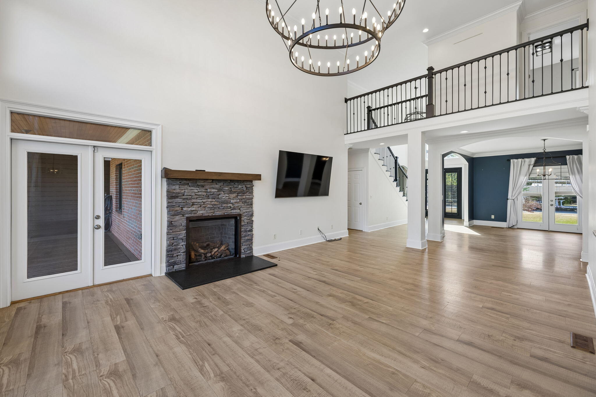 903 Channel View Lane