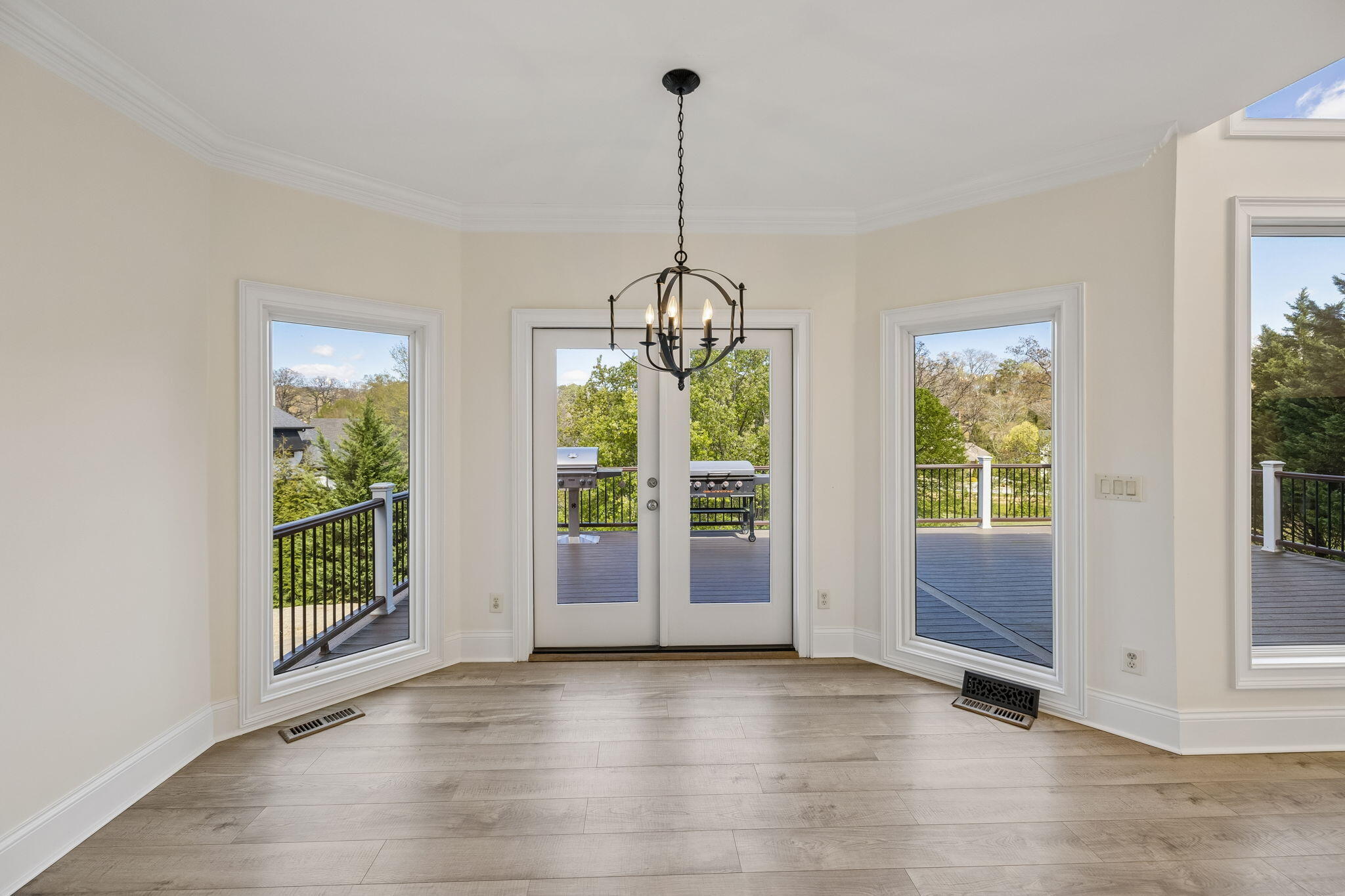 903 Channel View Lane