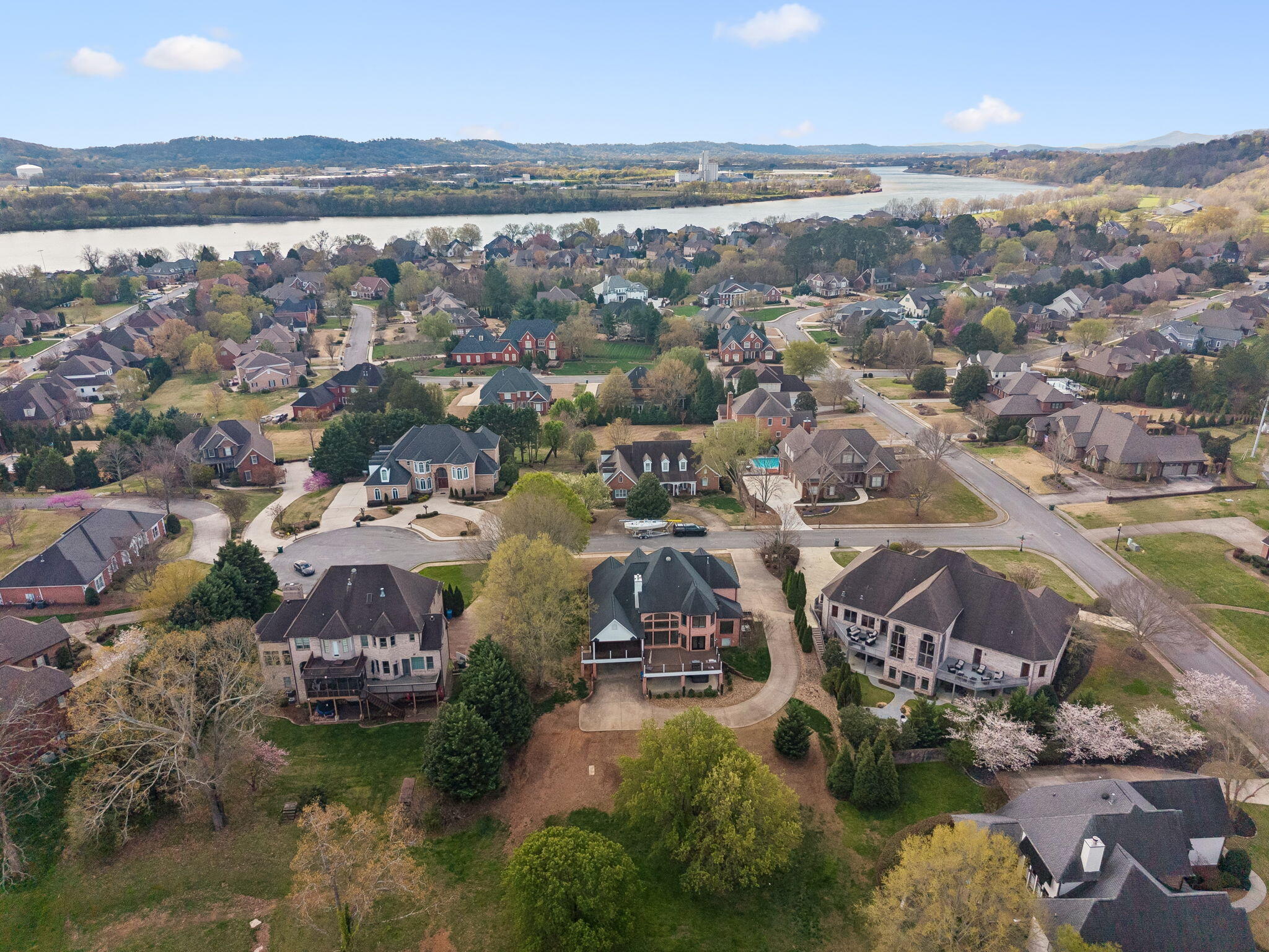 903 Channel View Lane