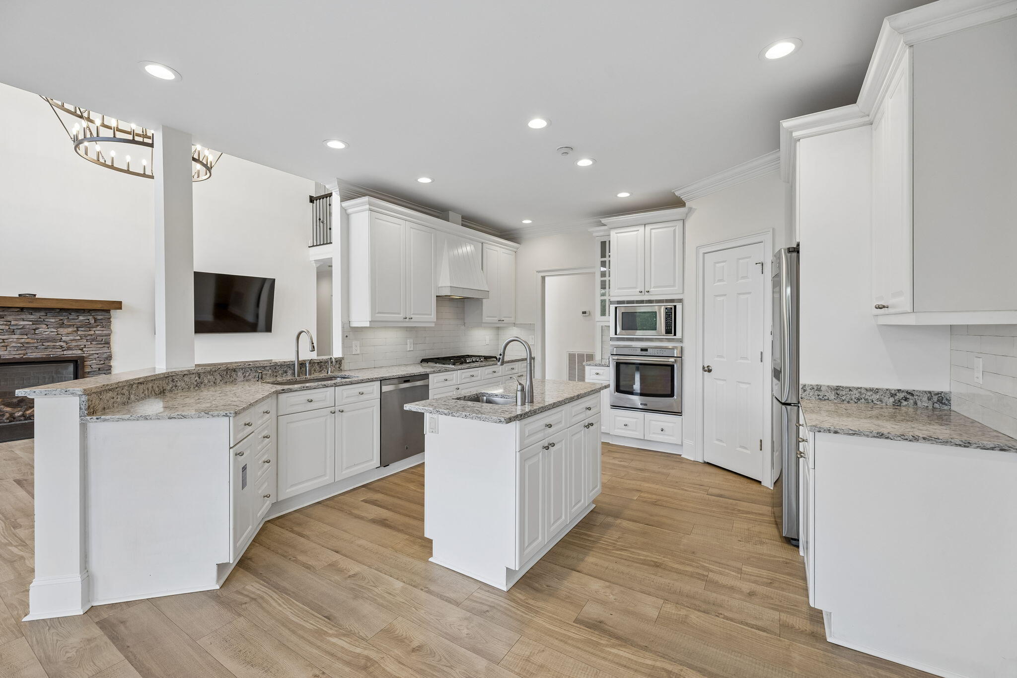 903 Channel View Lane