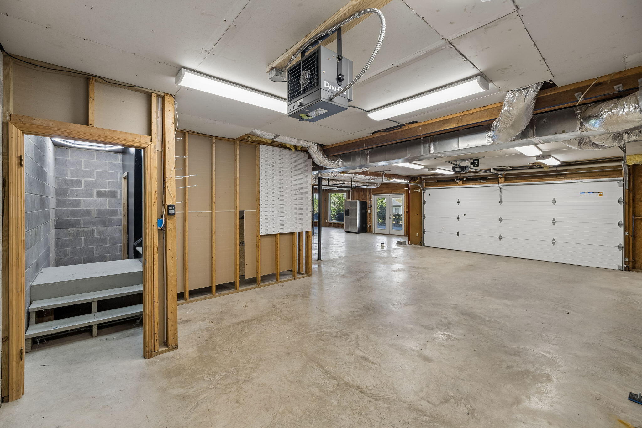 903 Channel View Lane