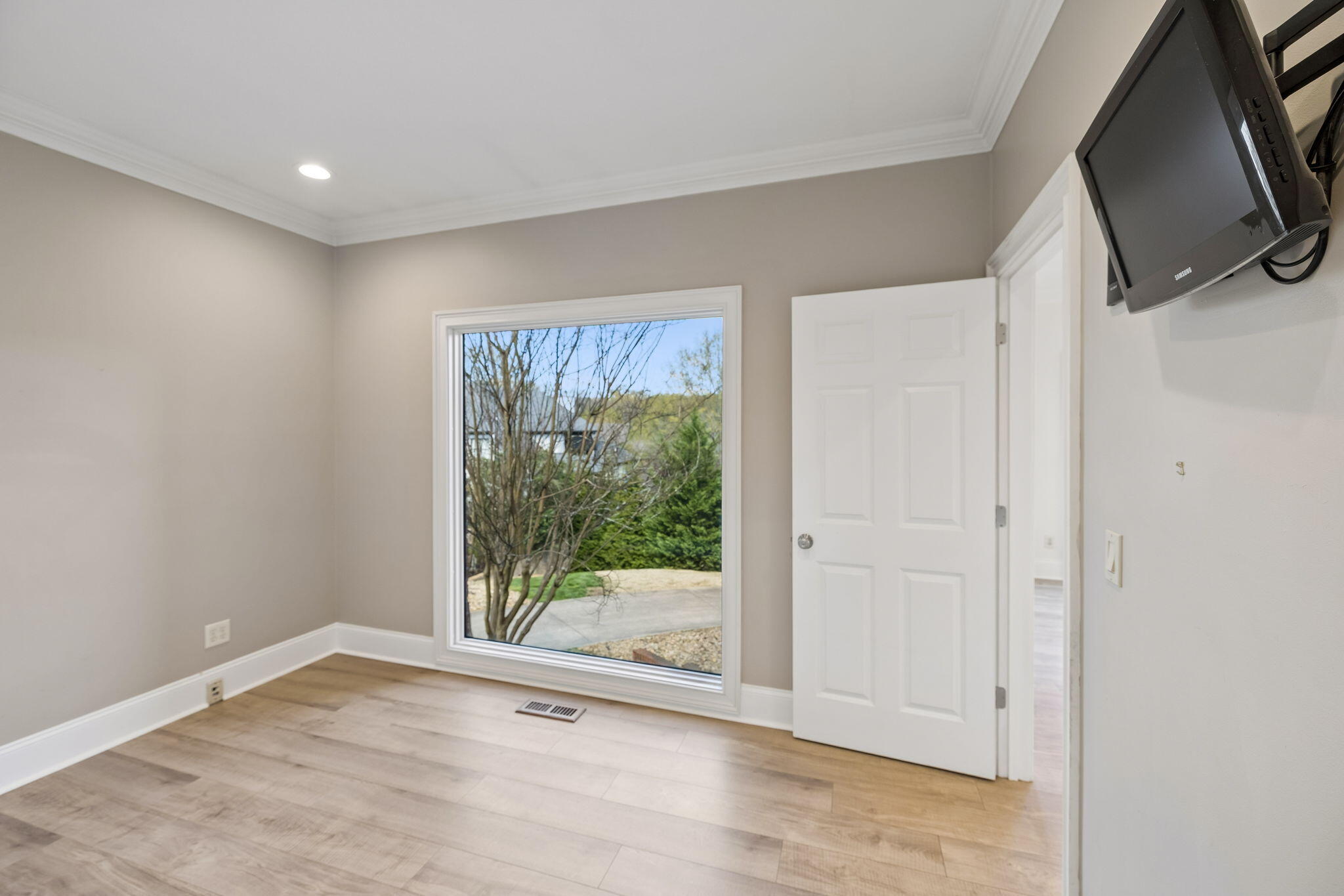 903 Channel View Lane