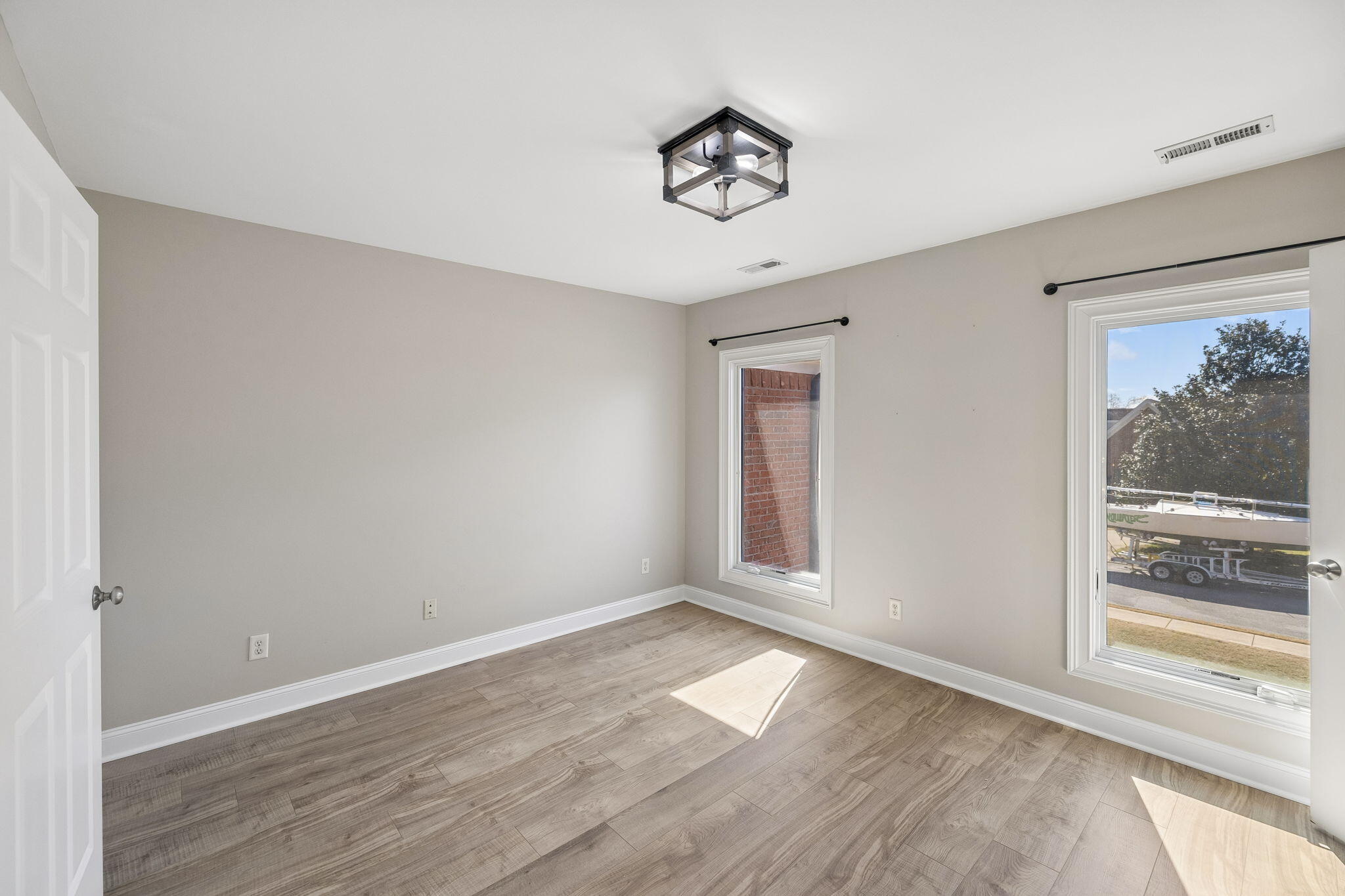 903 Channel View Lane