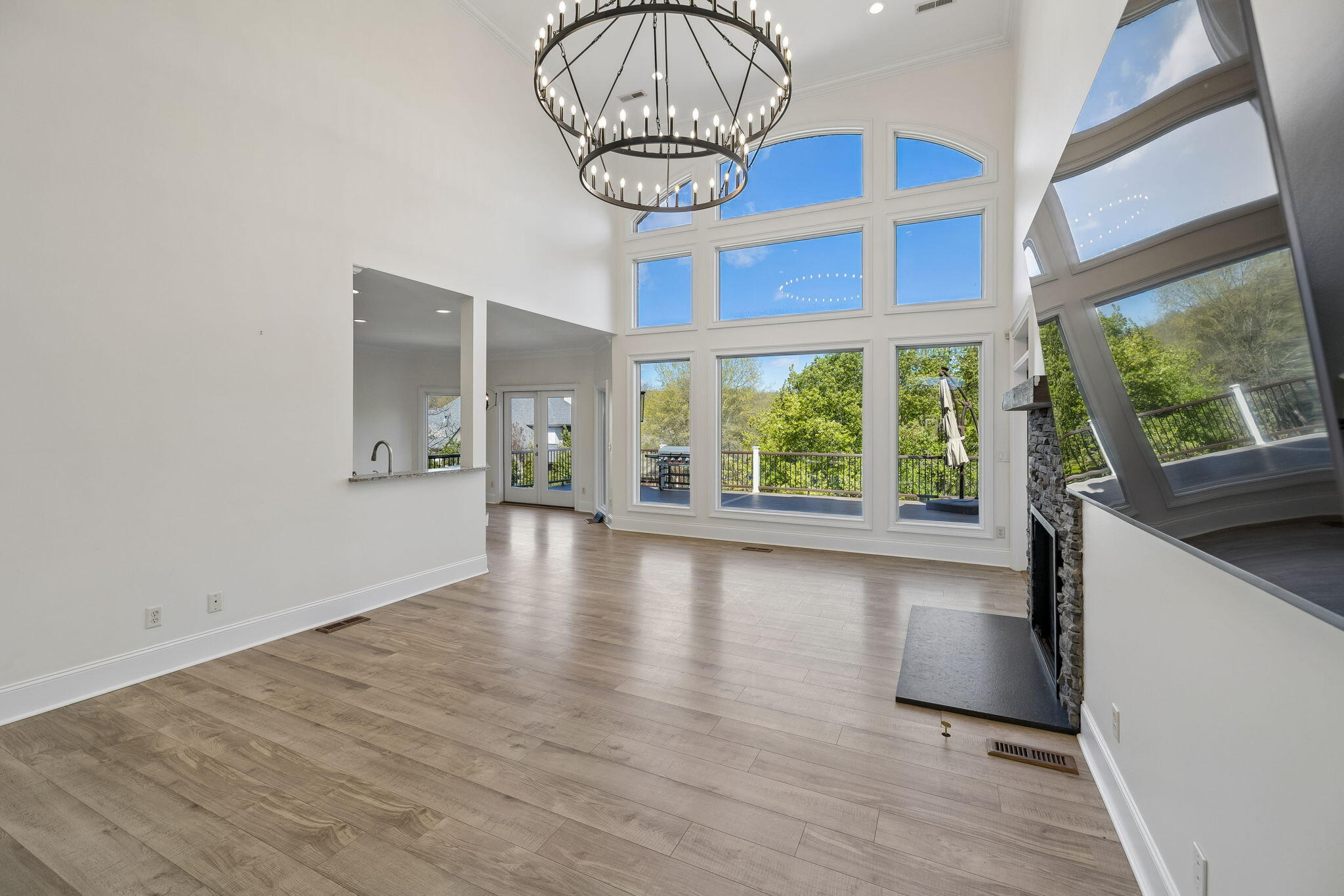 903 Channel View Lane