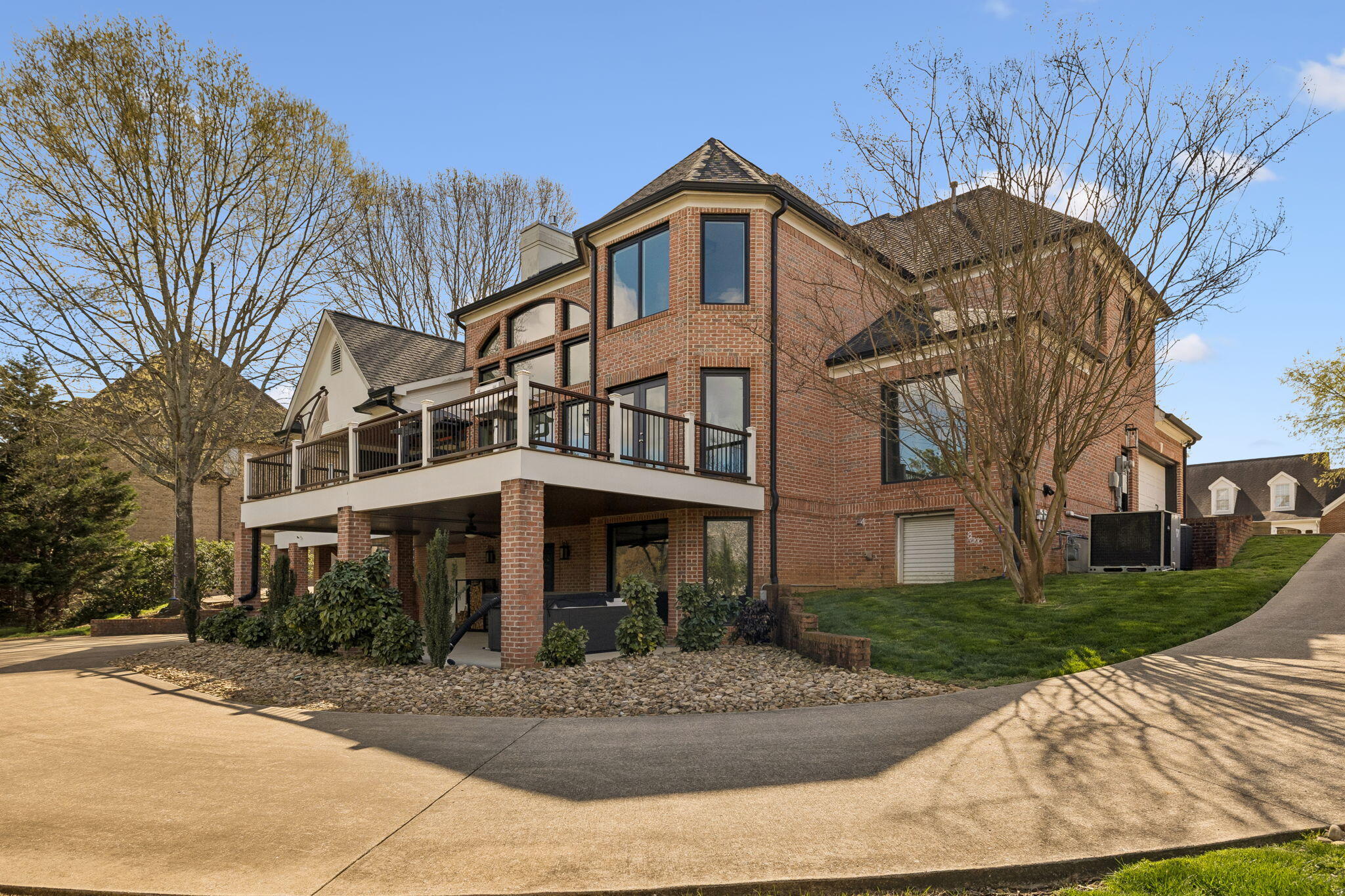 903 Channel View Lane