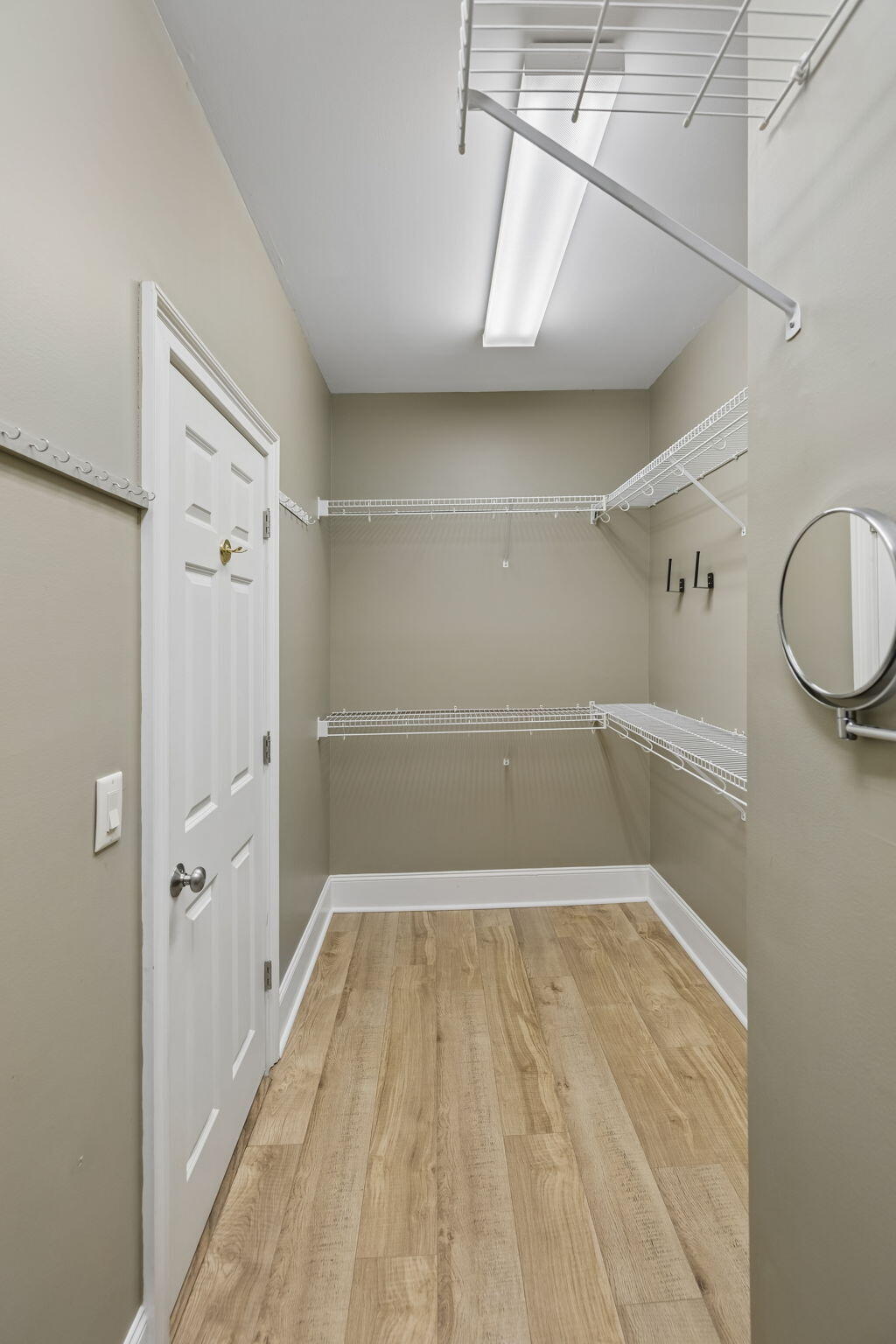 903 Channel View Lane