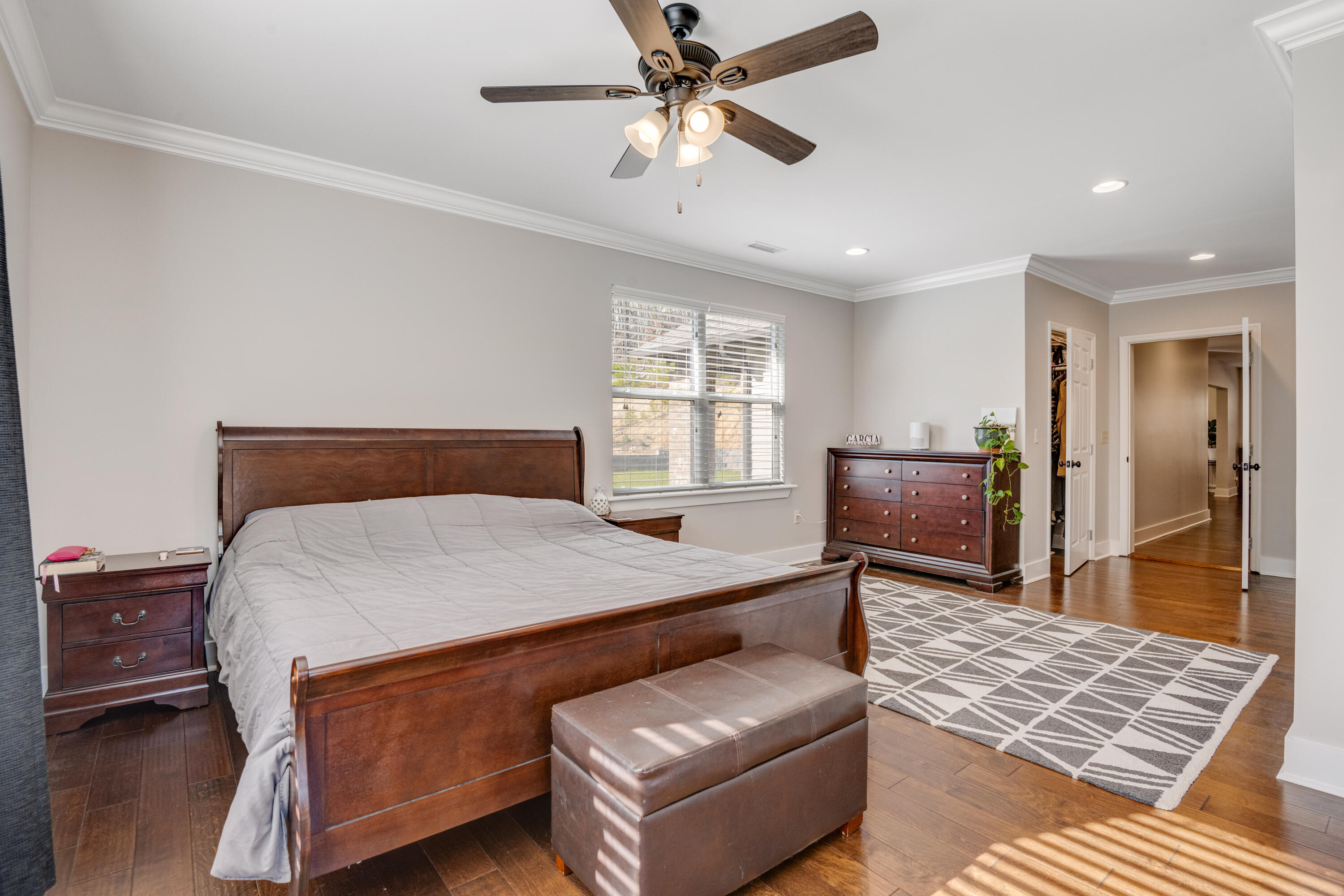 6927 Flagstone Drive