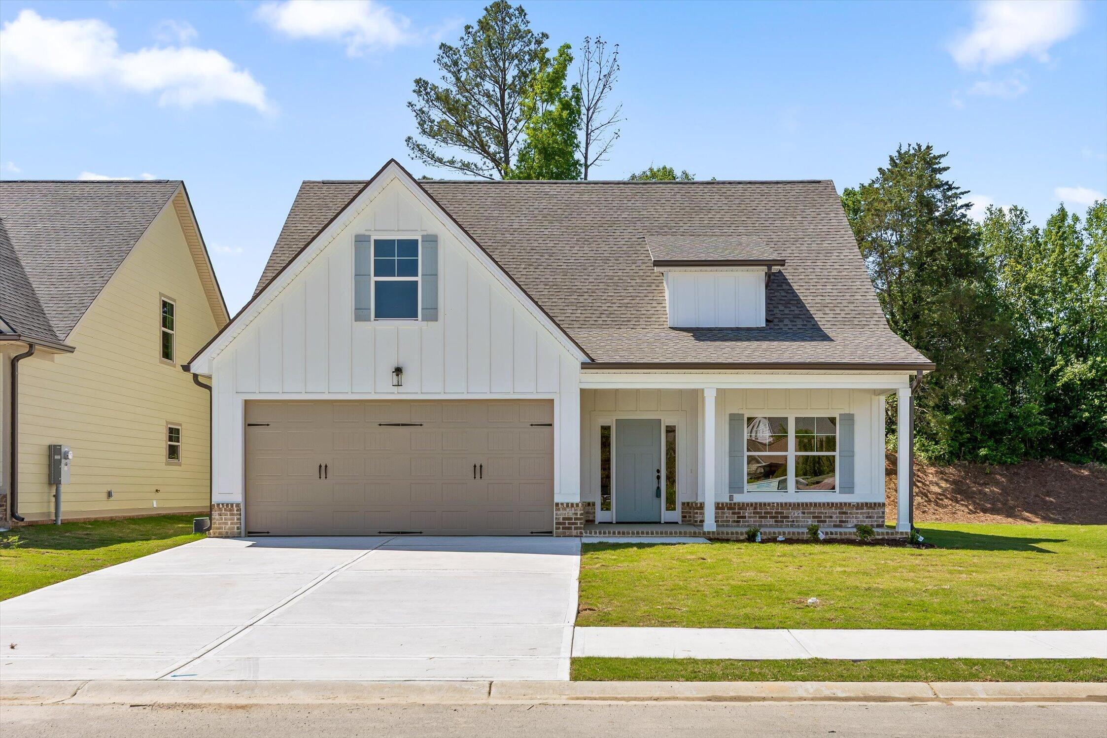627 Willow Grove Court