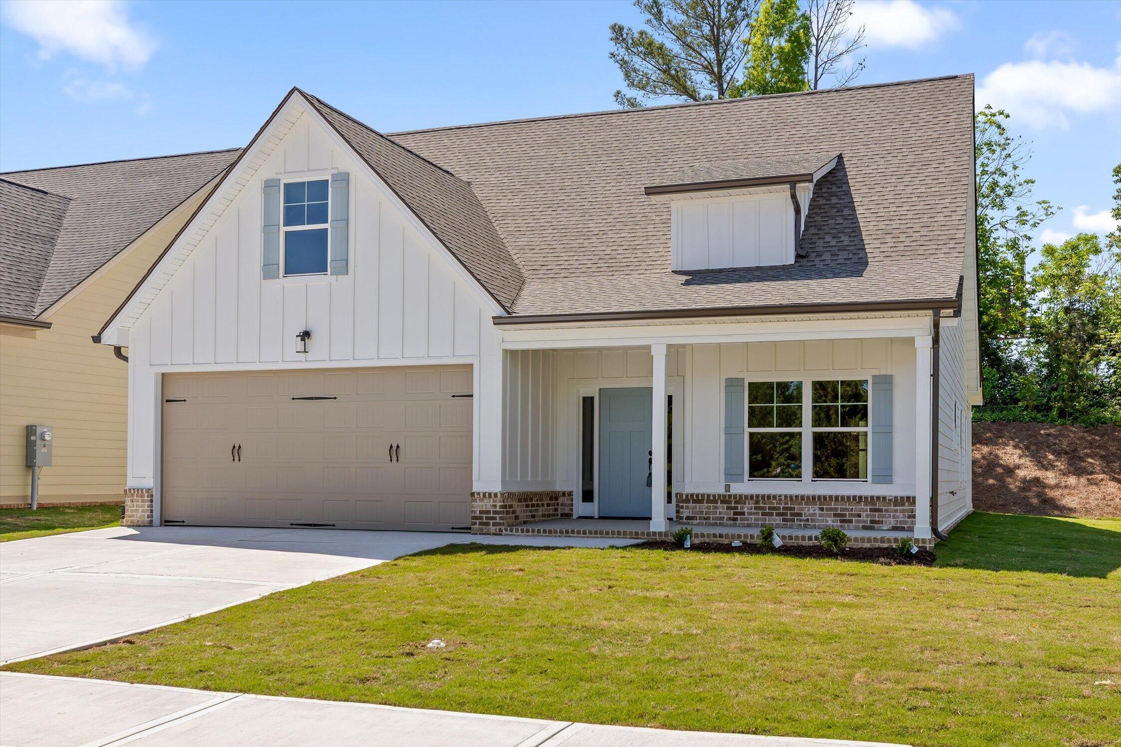 627 Willow Grove Court