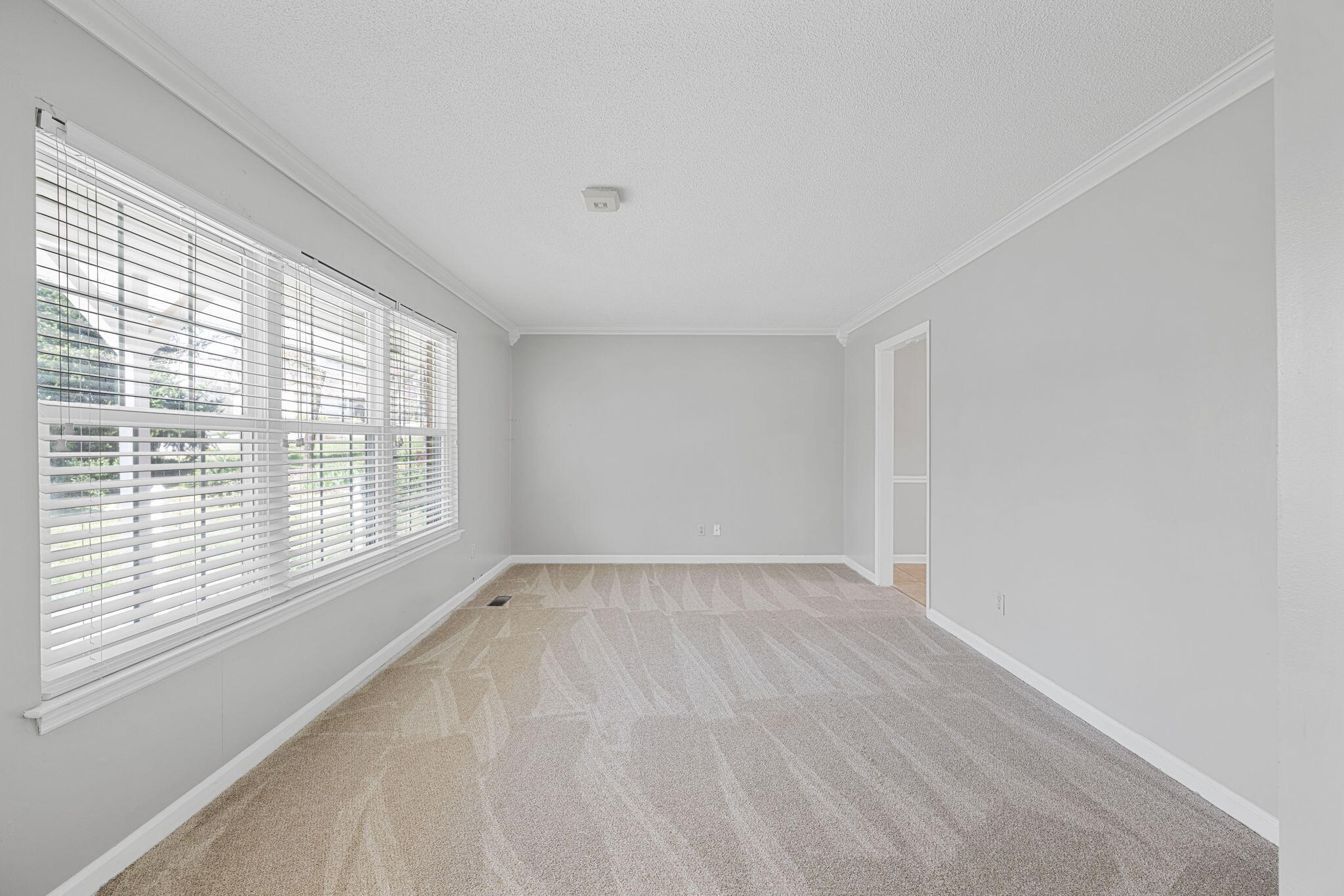 9015 Potomac Drive