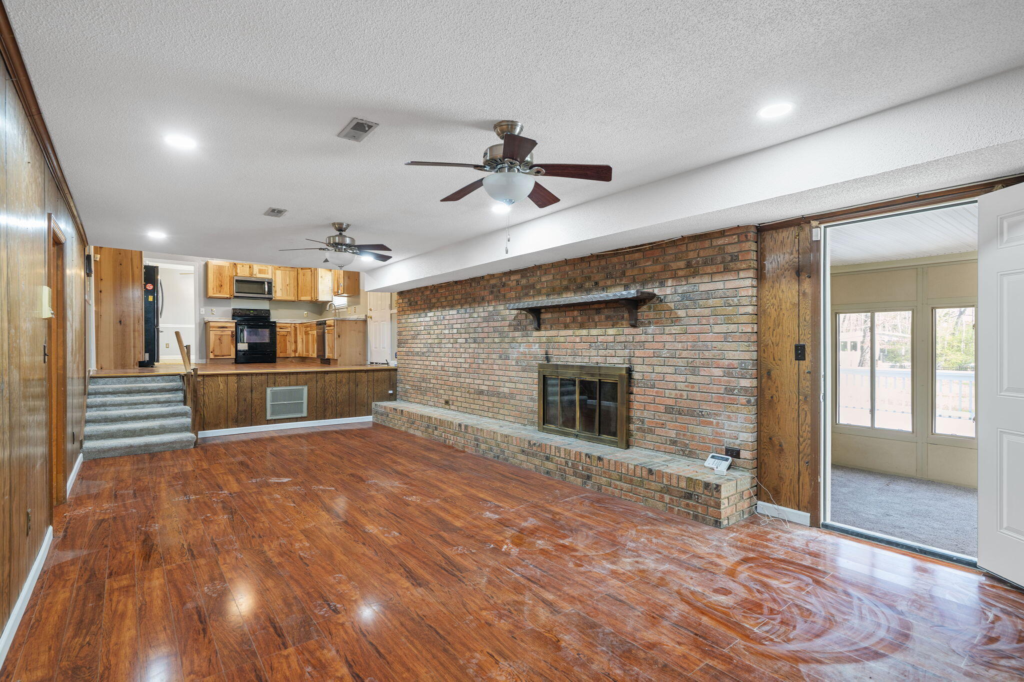 9015 Potomac Drive