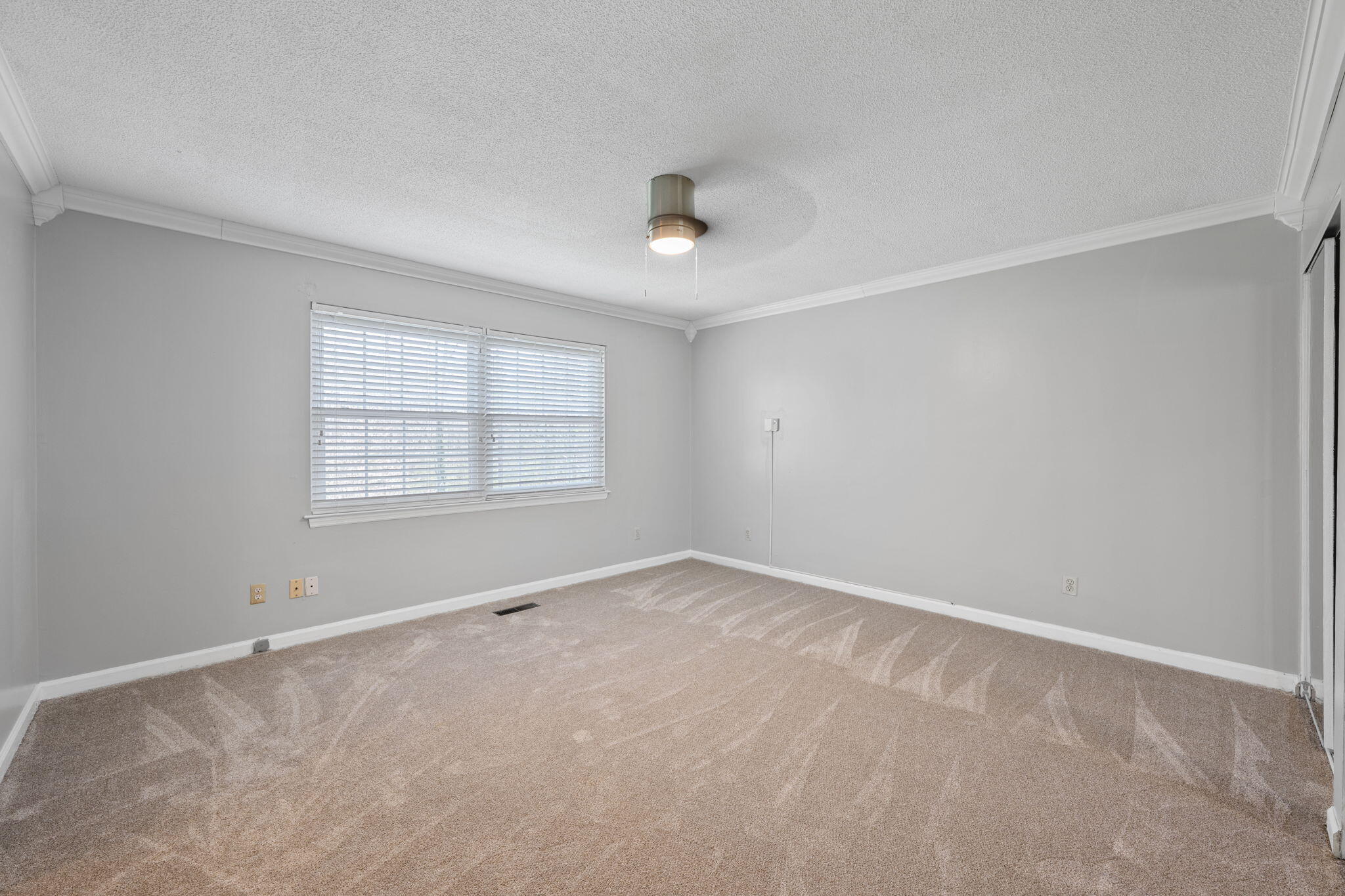 9015 Potomac Drive