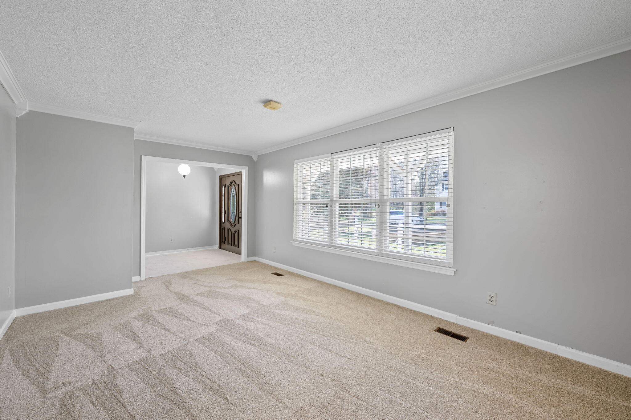 9015 Potomac Drive