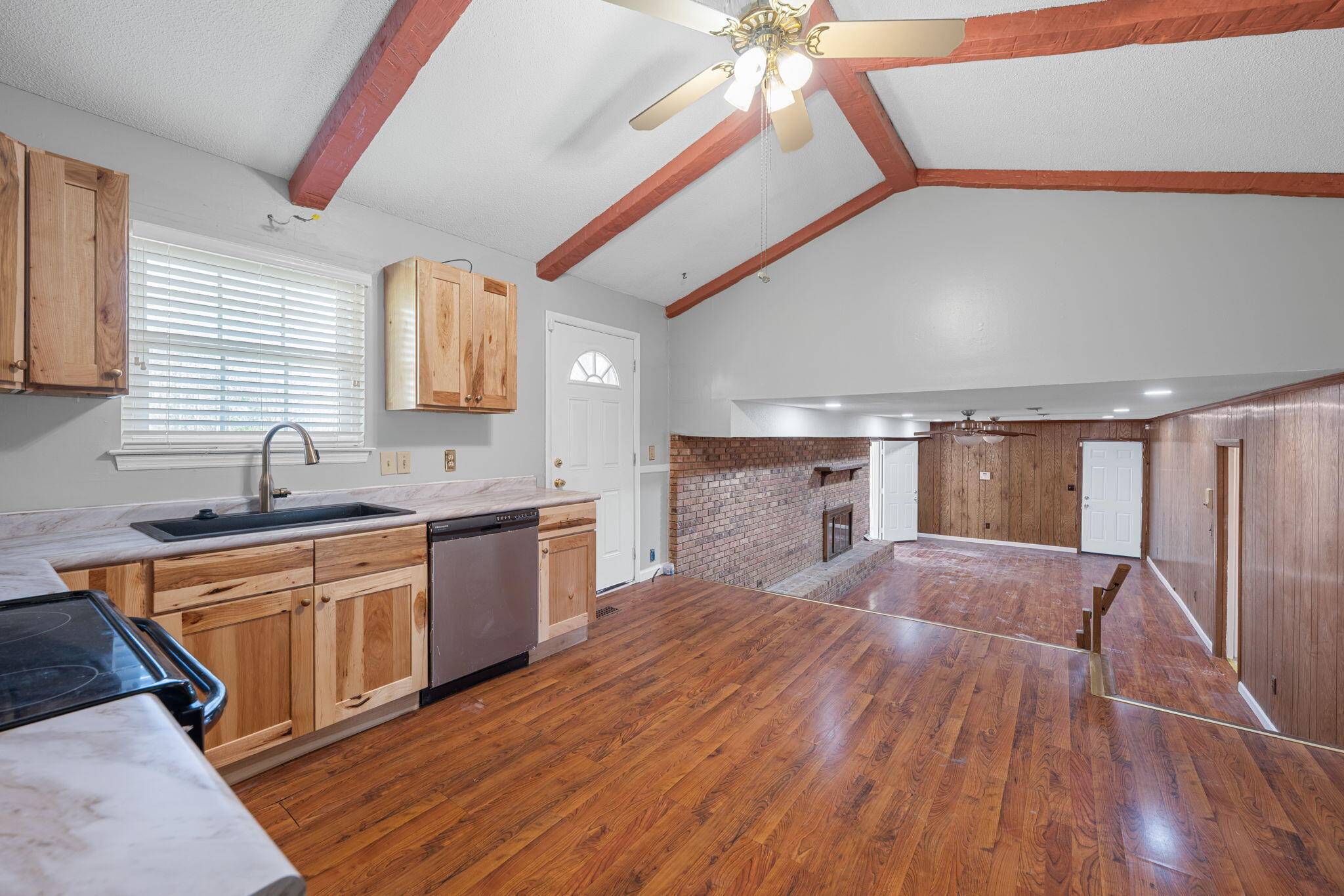 9015 Potomac Drive