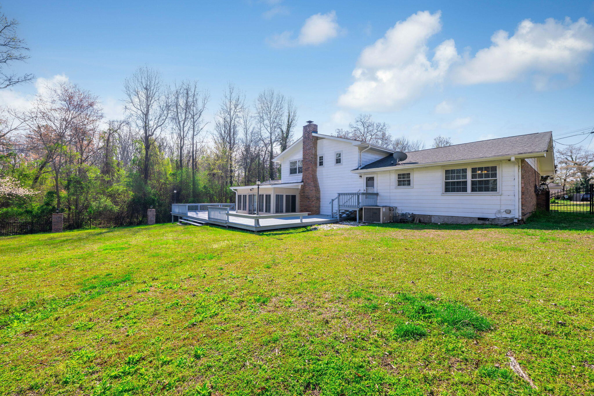 9015 Potomac Drive