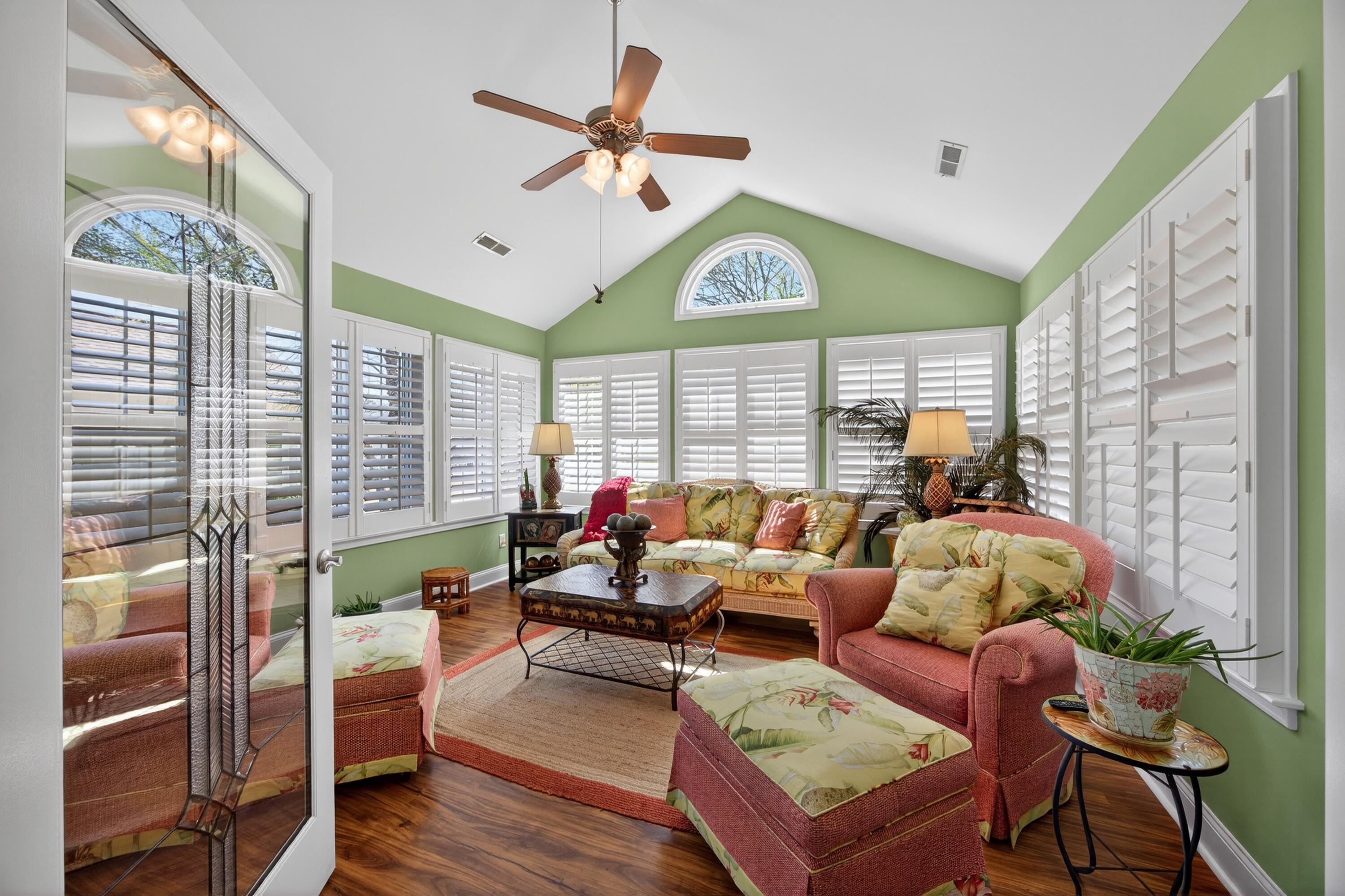 861 Carlisle Lane