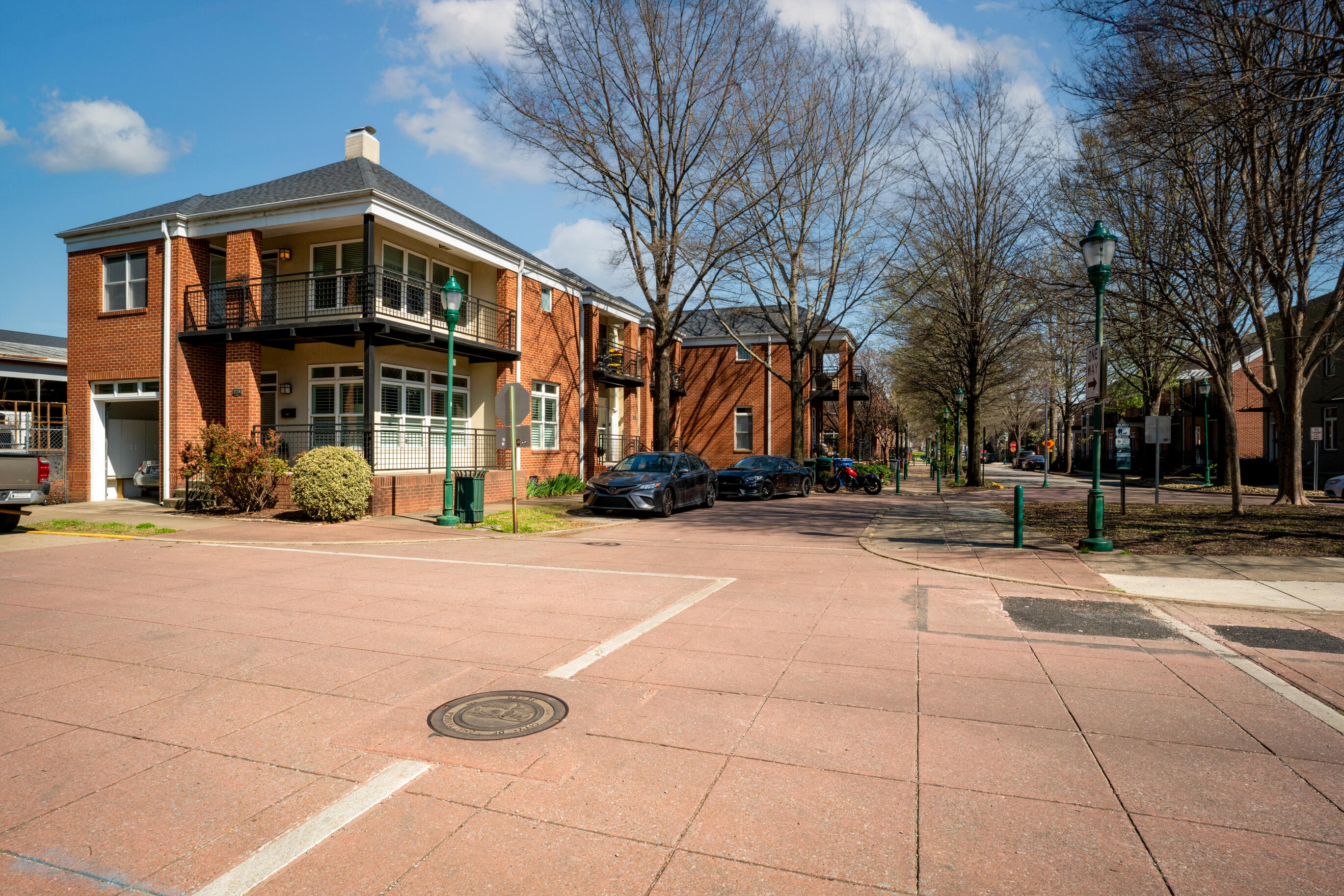 229 W 17th Street