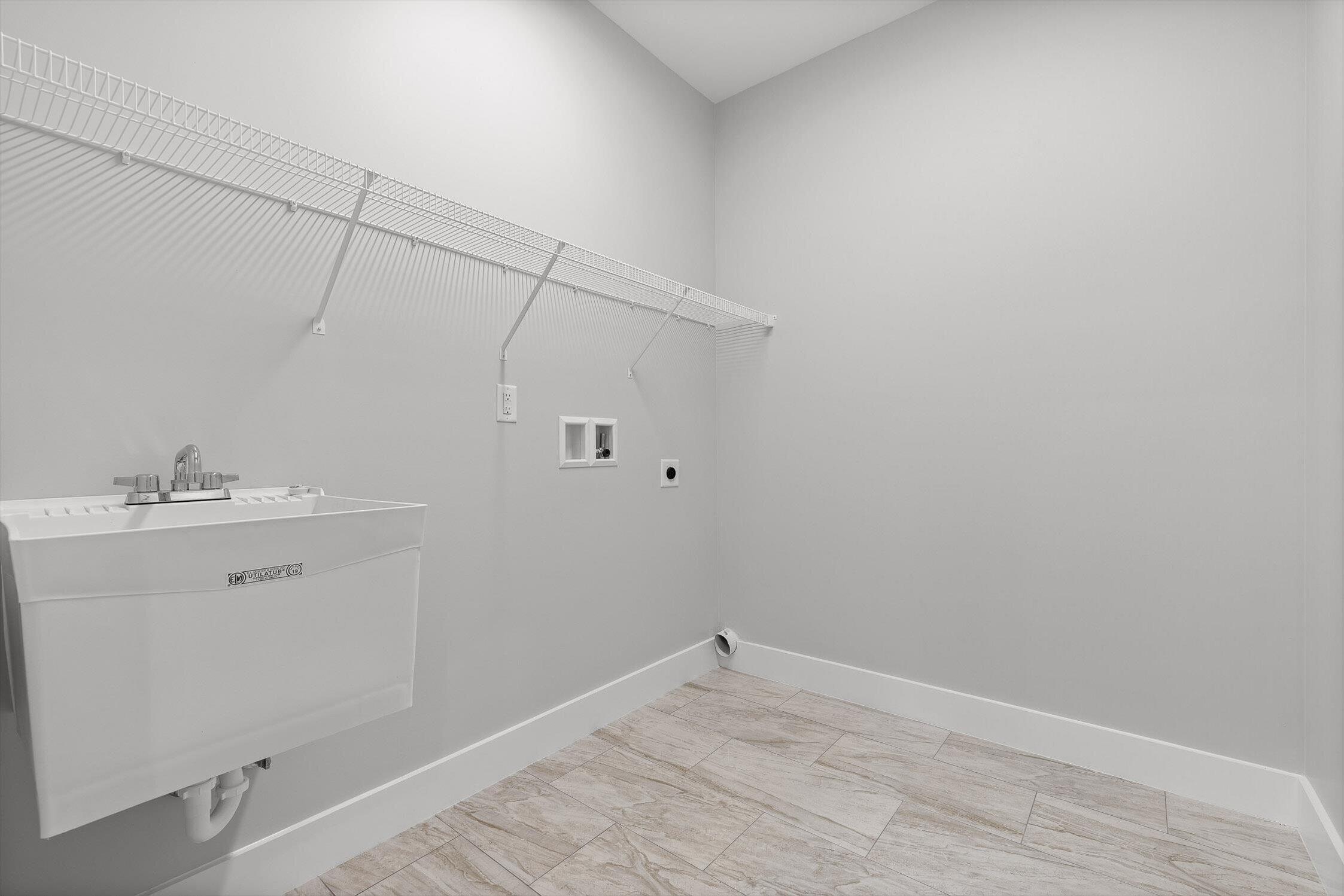 109 Hidden Ridge Loop