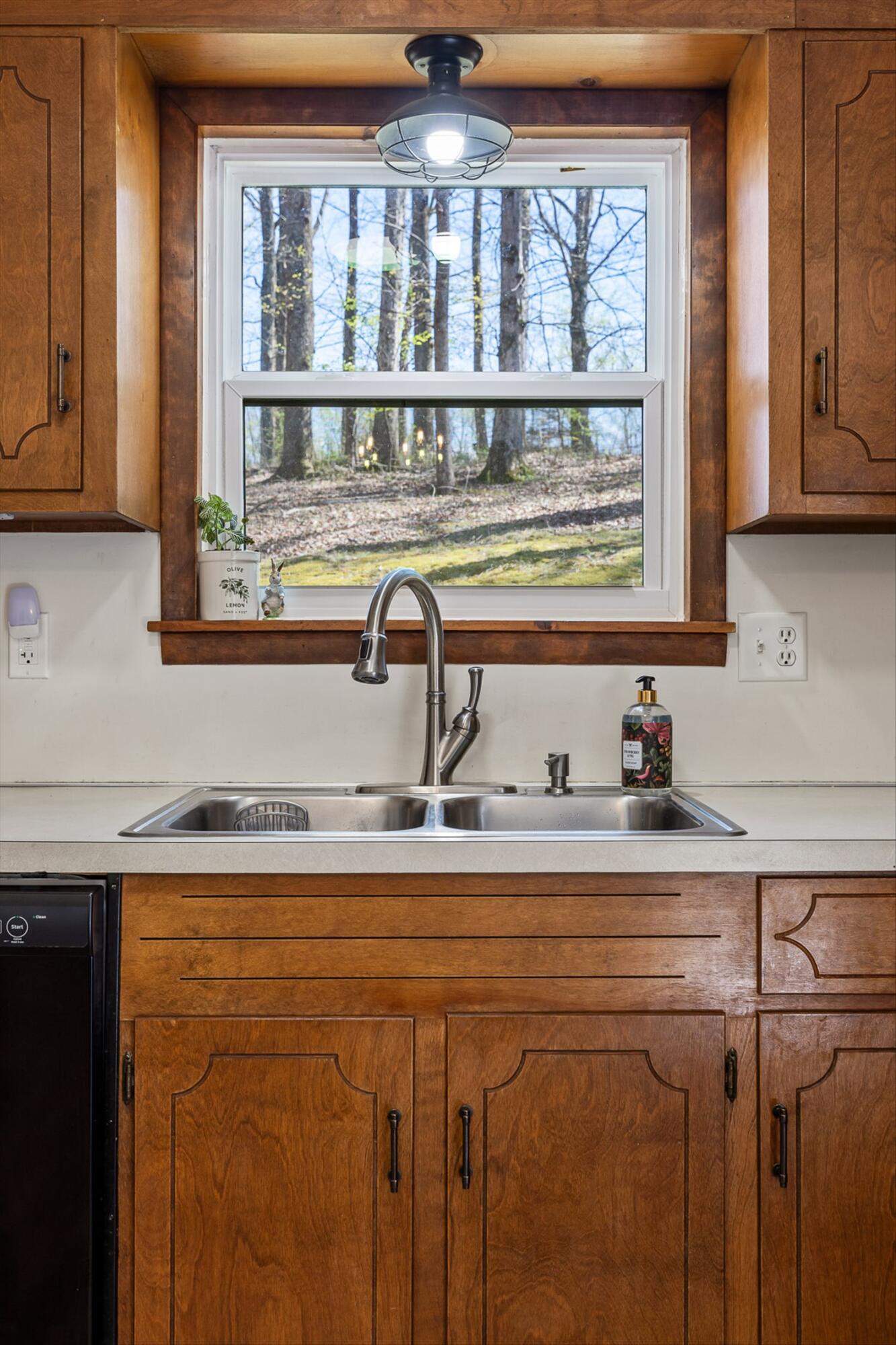 117 Fourth Way Drive