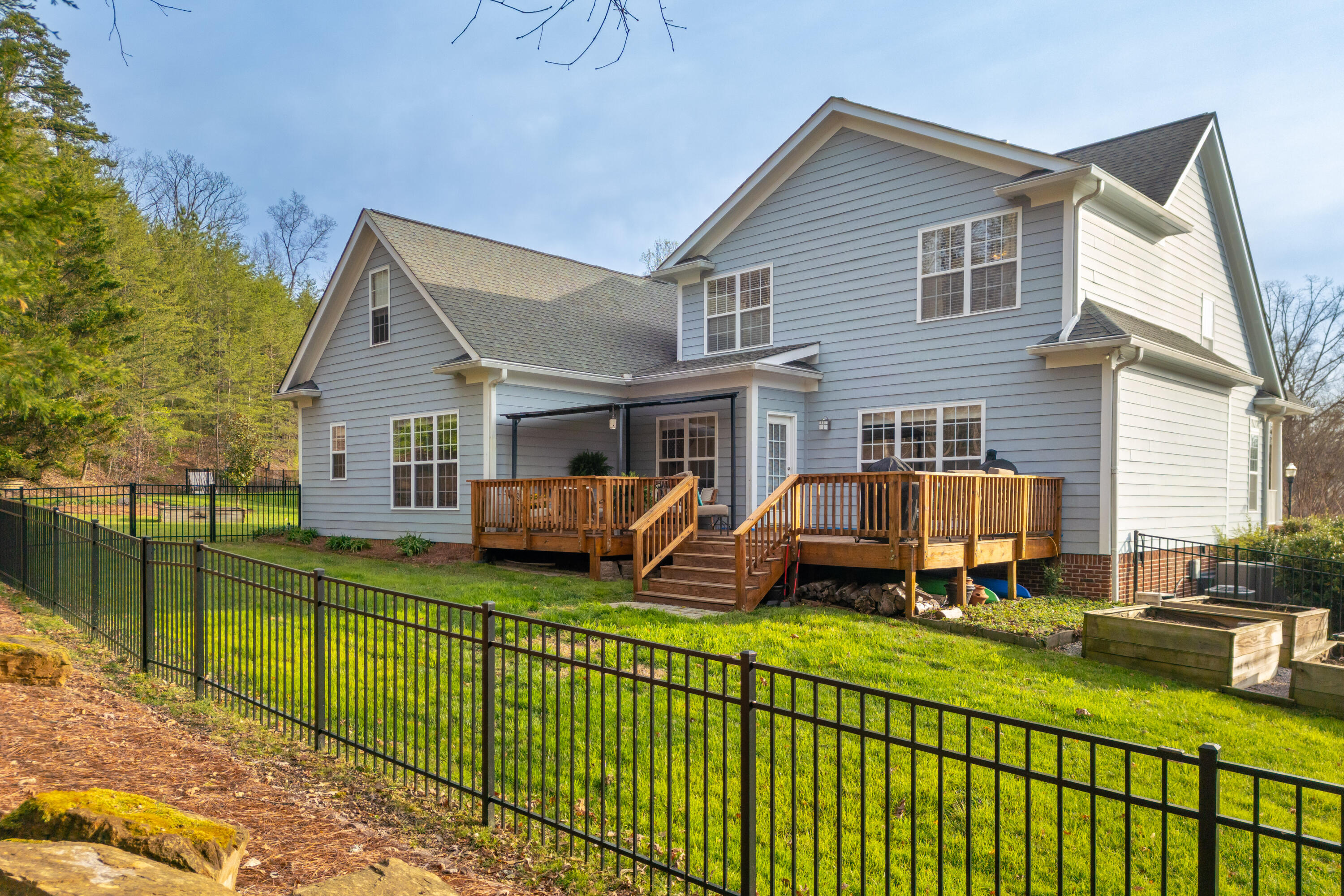 924 Traditions Drive