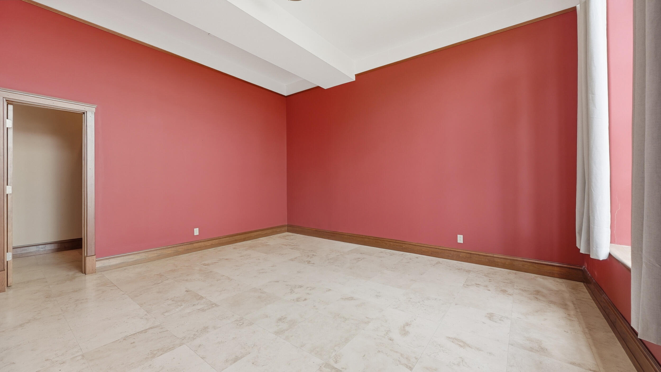 1000 E Martin Luther King Boulevard, 203