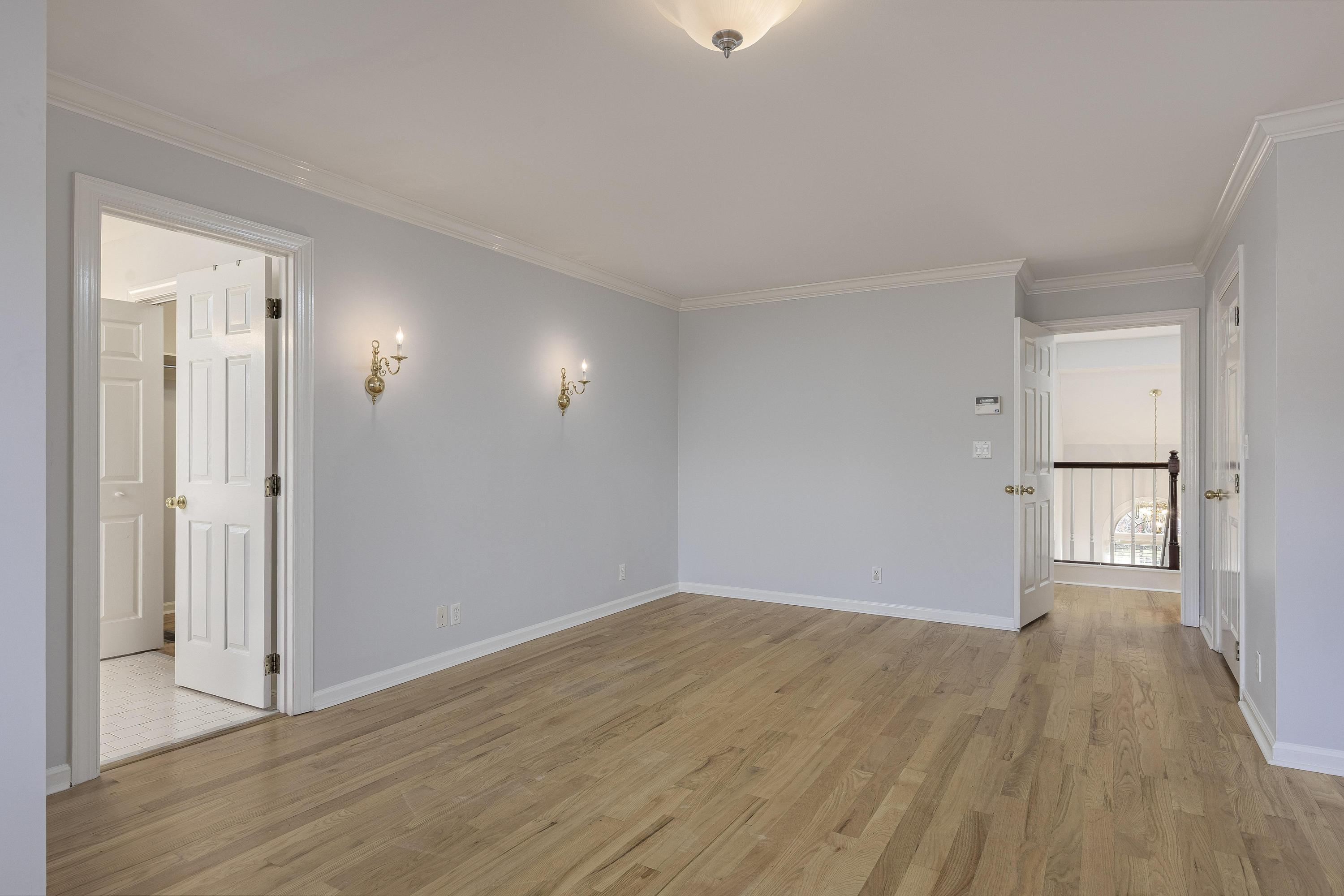 1006 Southbridge Lane