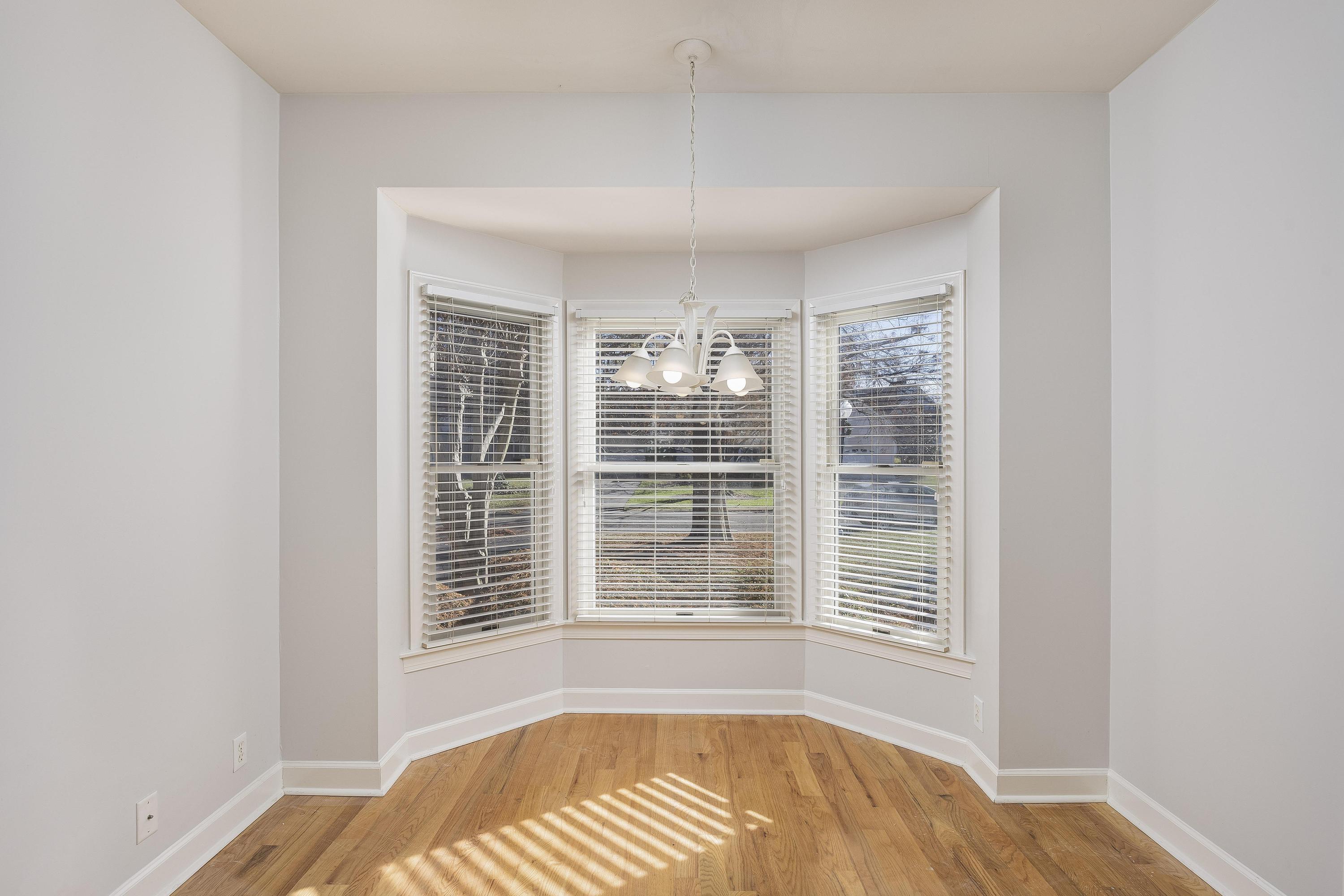 1006 Southbridge Lane