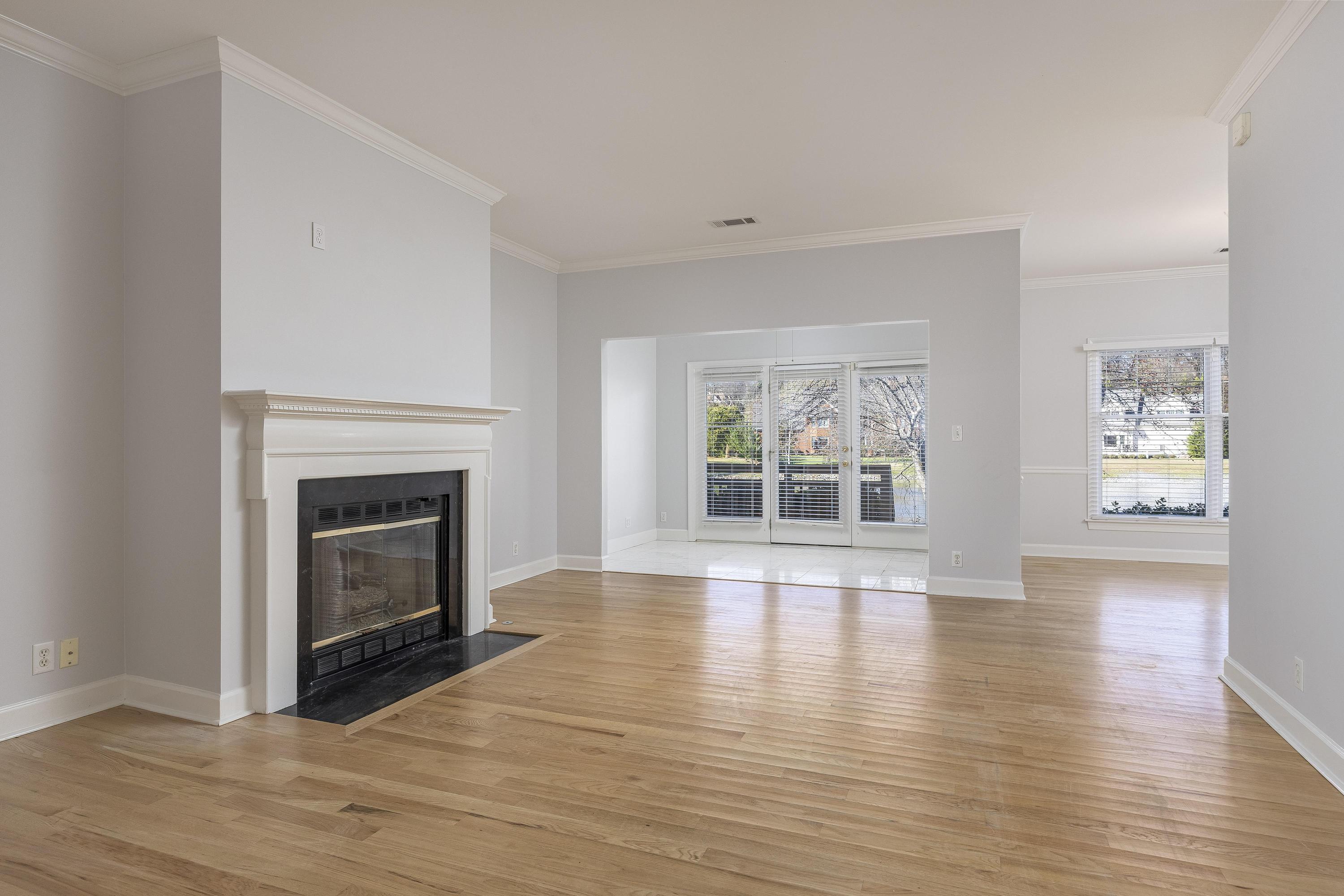 1006 Southbridge Lane