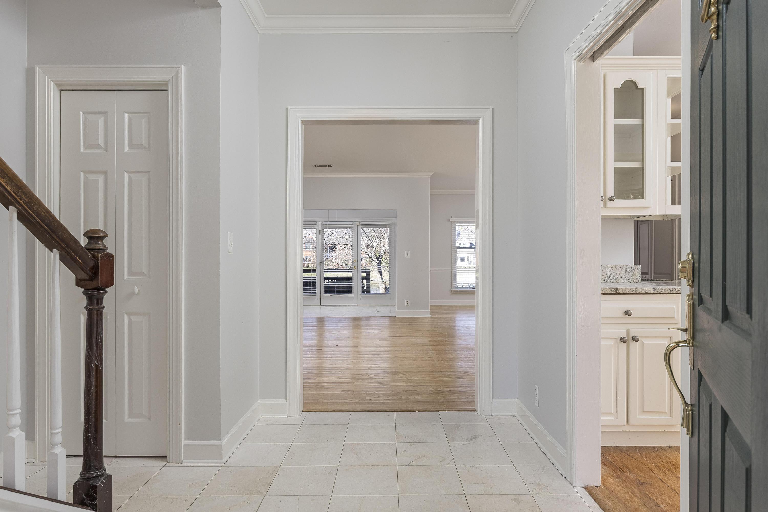 1006 Southbridge Lane
