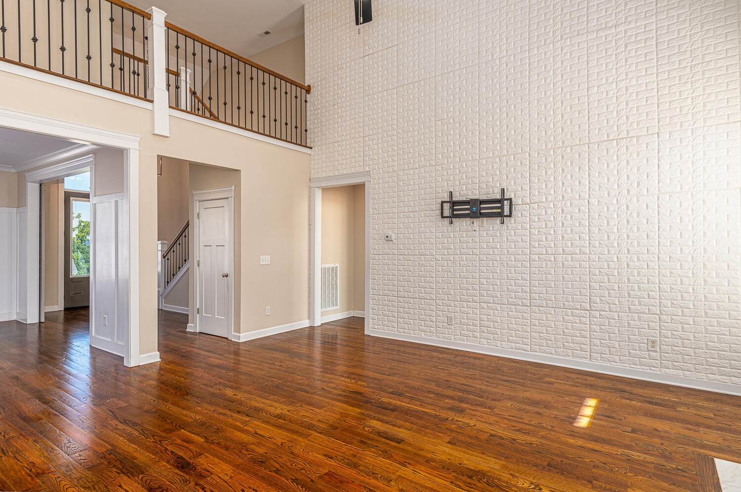 7724 Peppertree Drive