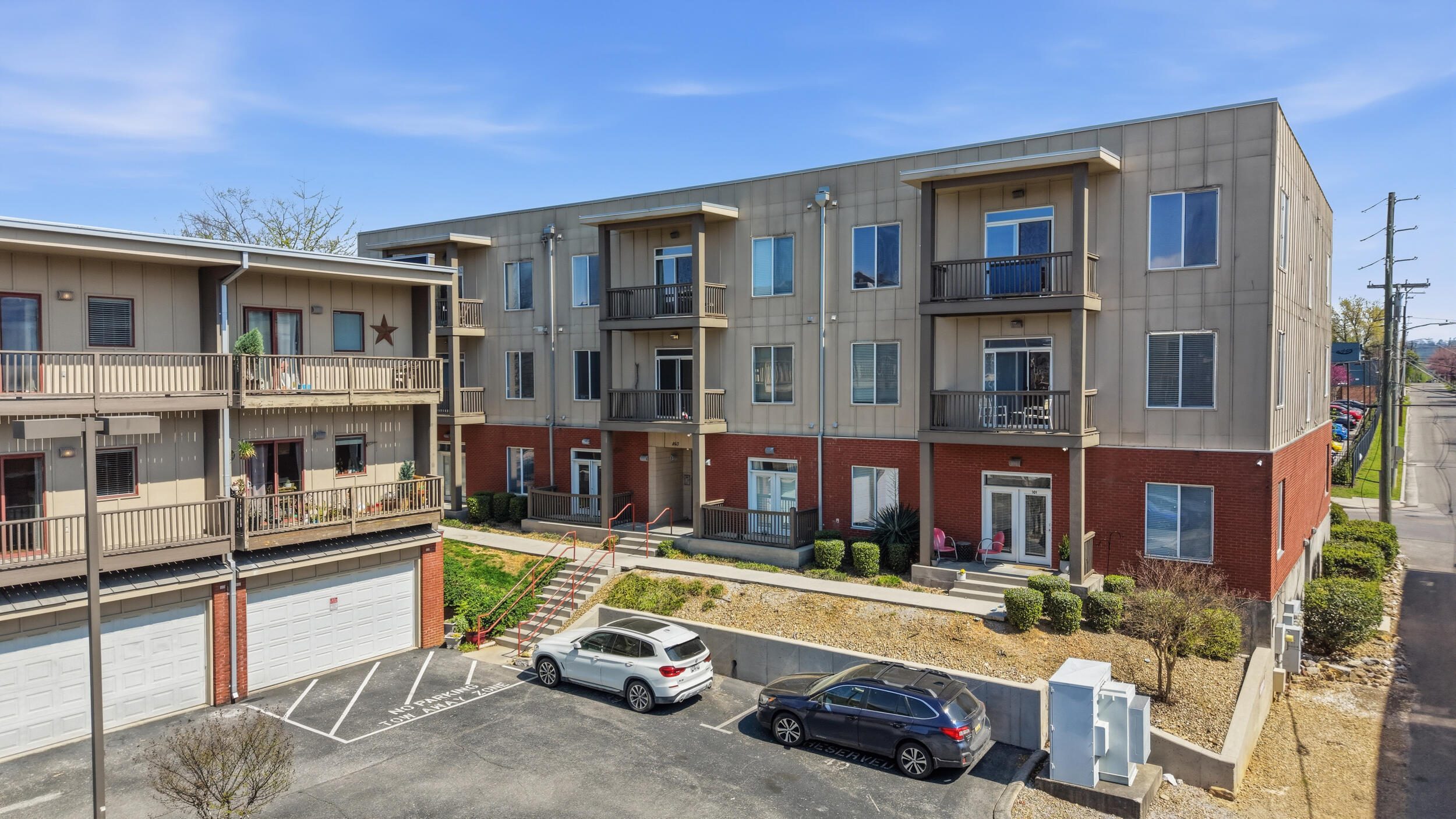 863 Flynn Street, 104