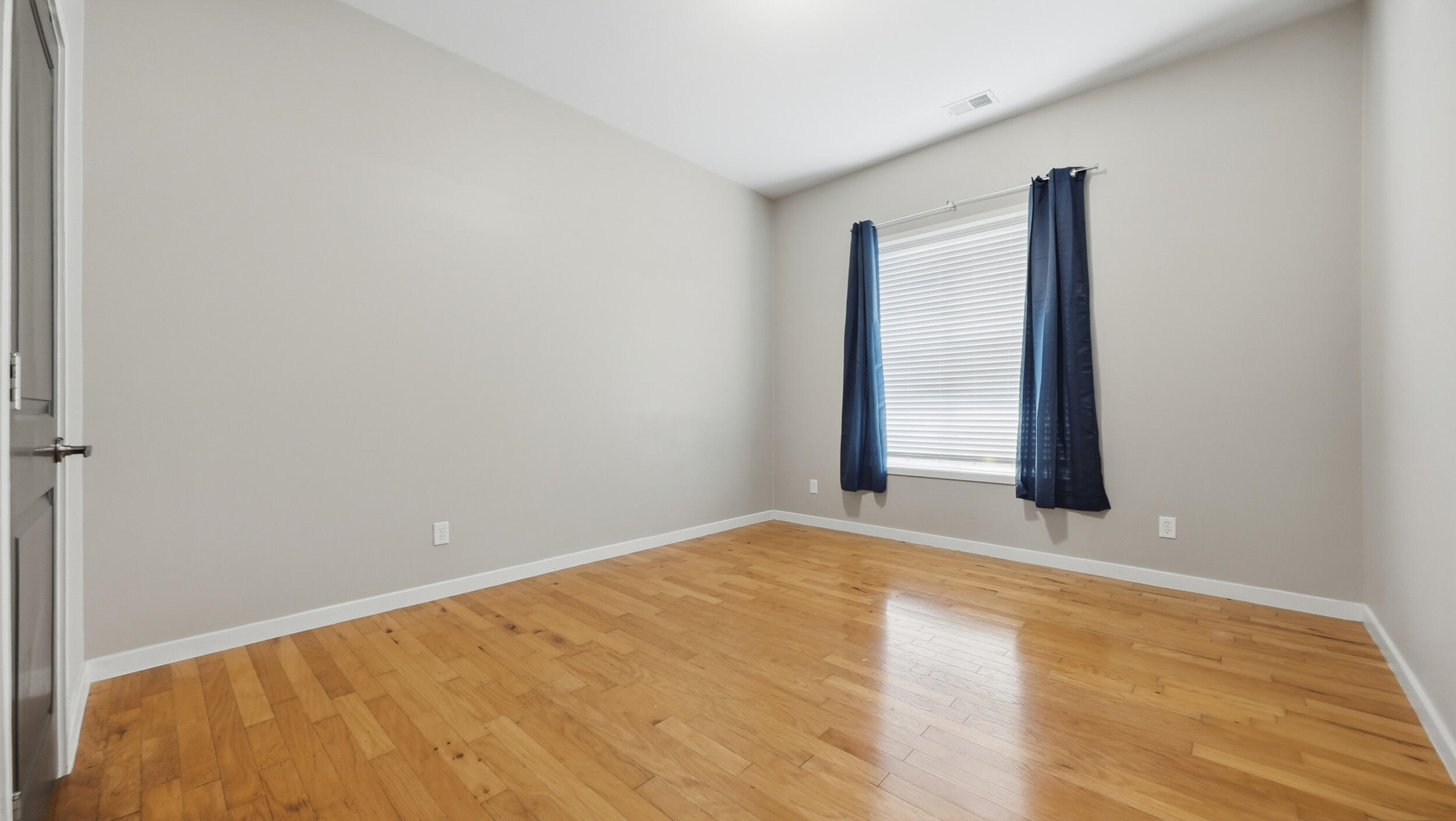 863 Flynn Street, 104