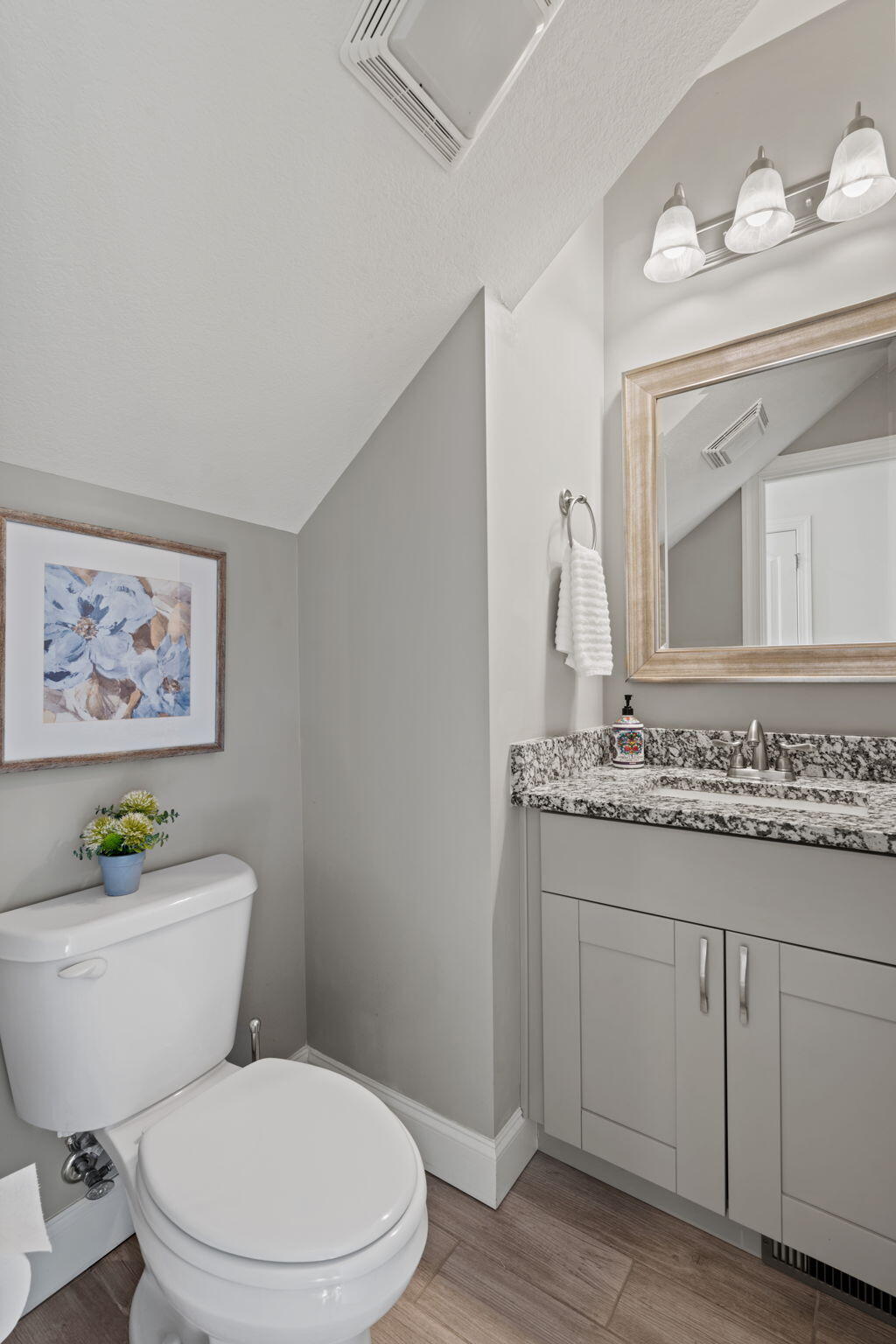 8229 Pierpoint Drive