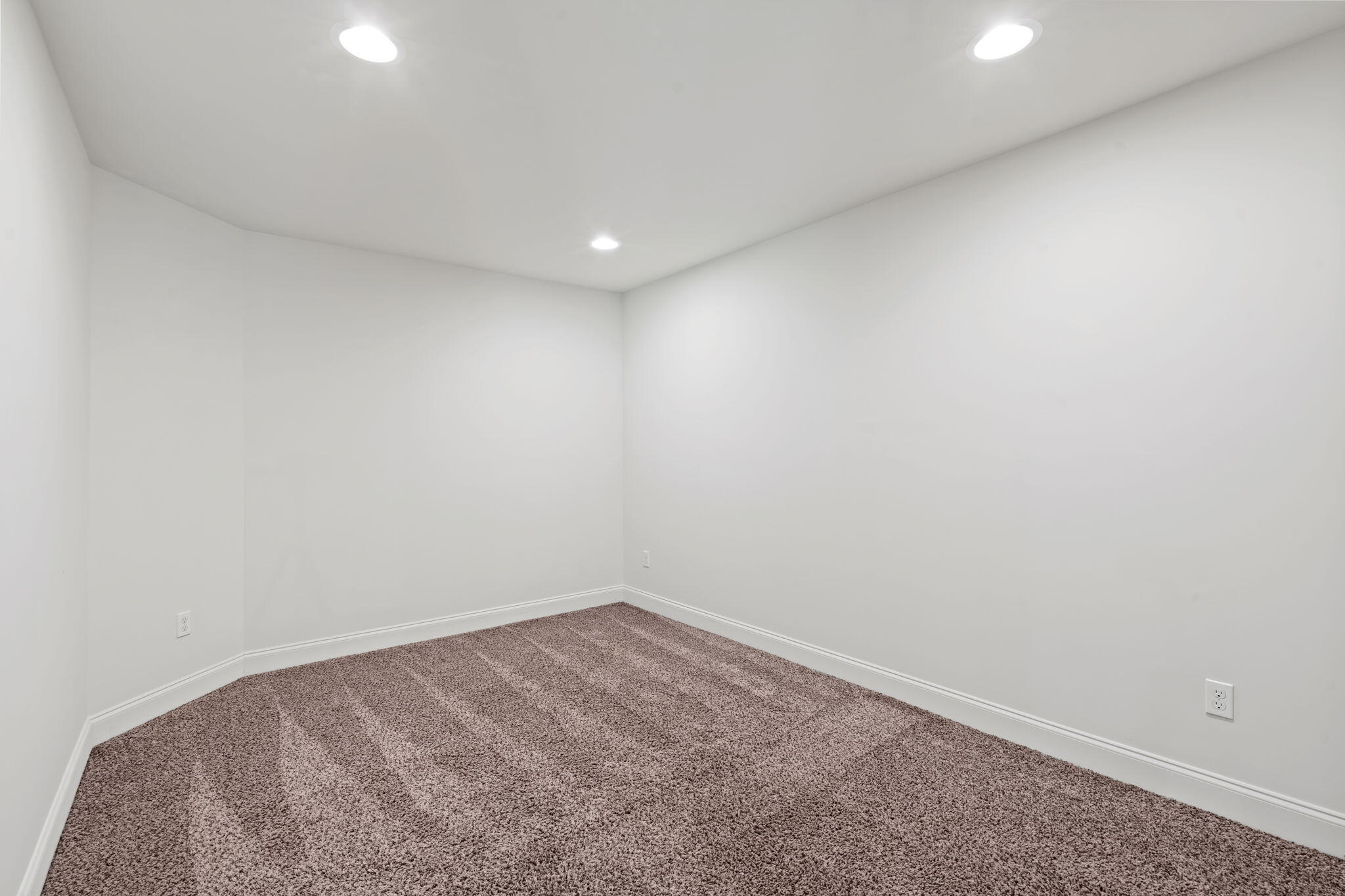 8229 Pierpoint Drive