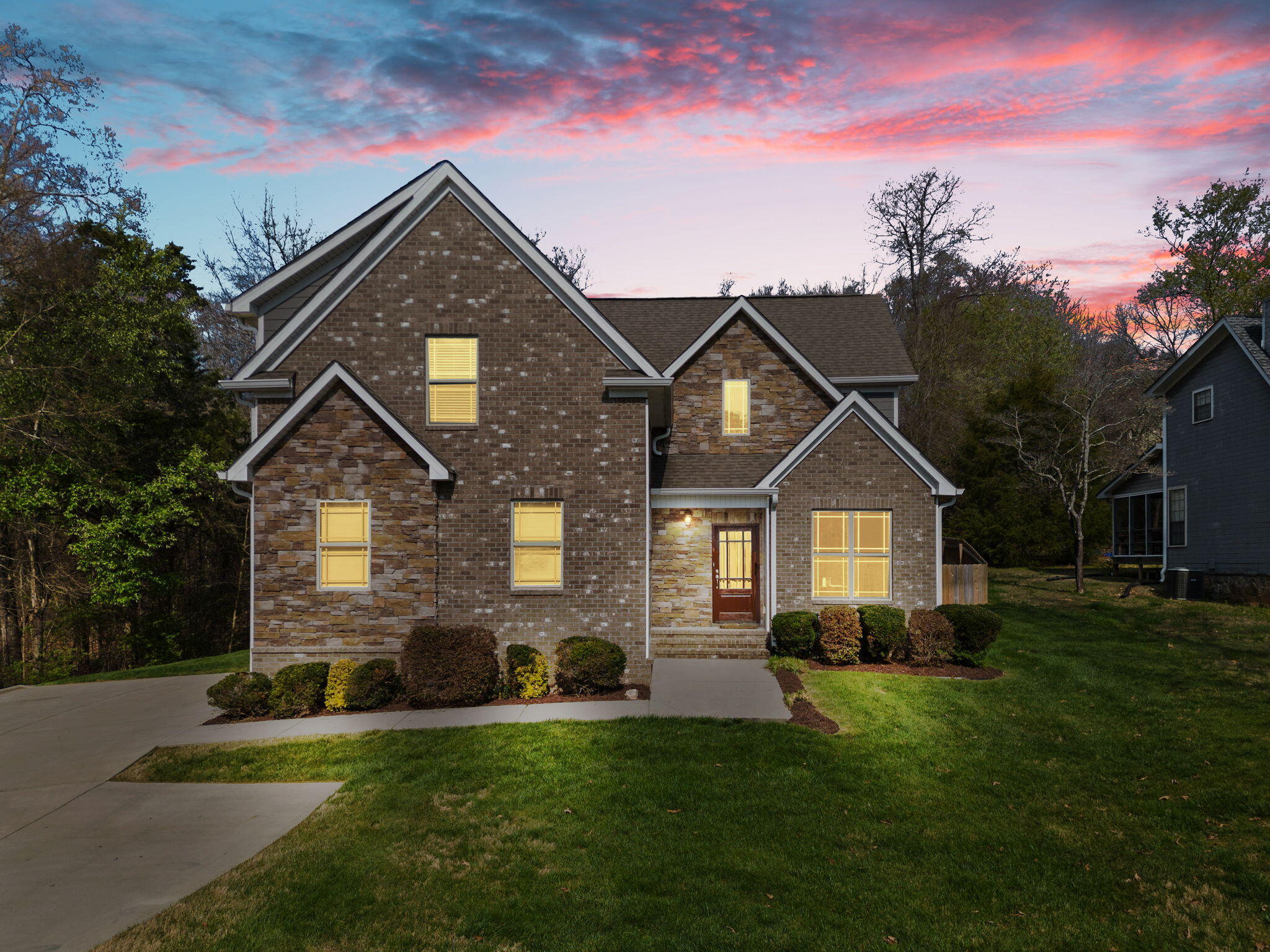 8229 Pierpoint Drive