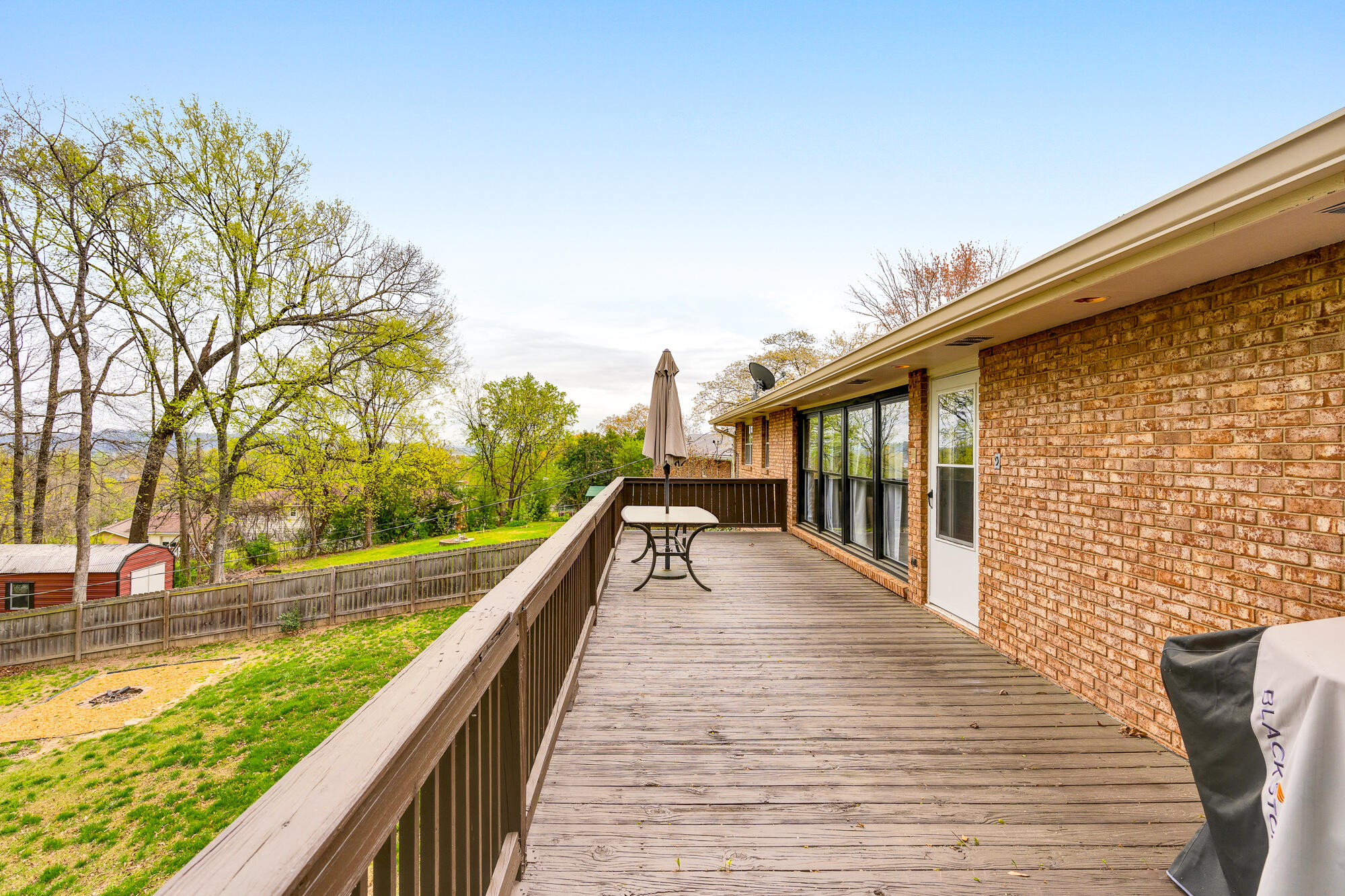 1325 Highland Road