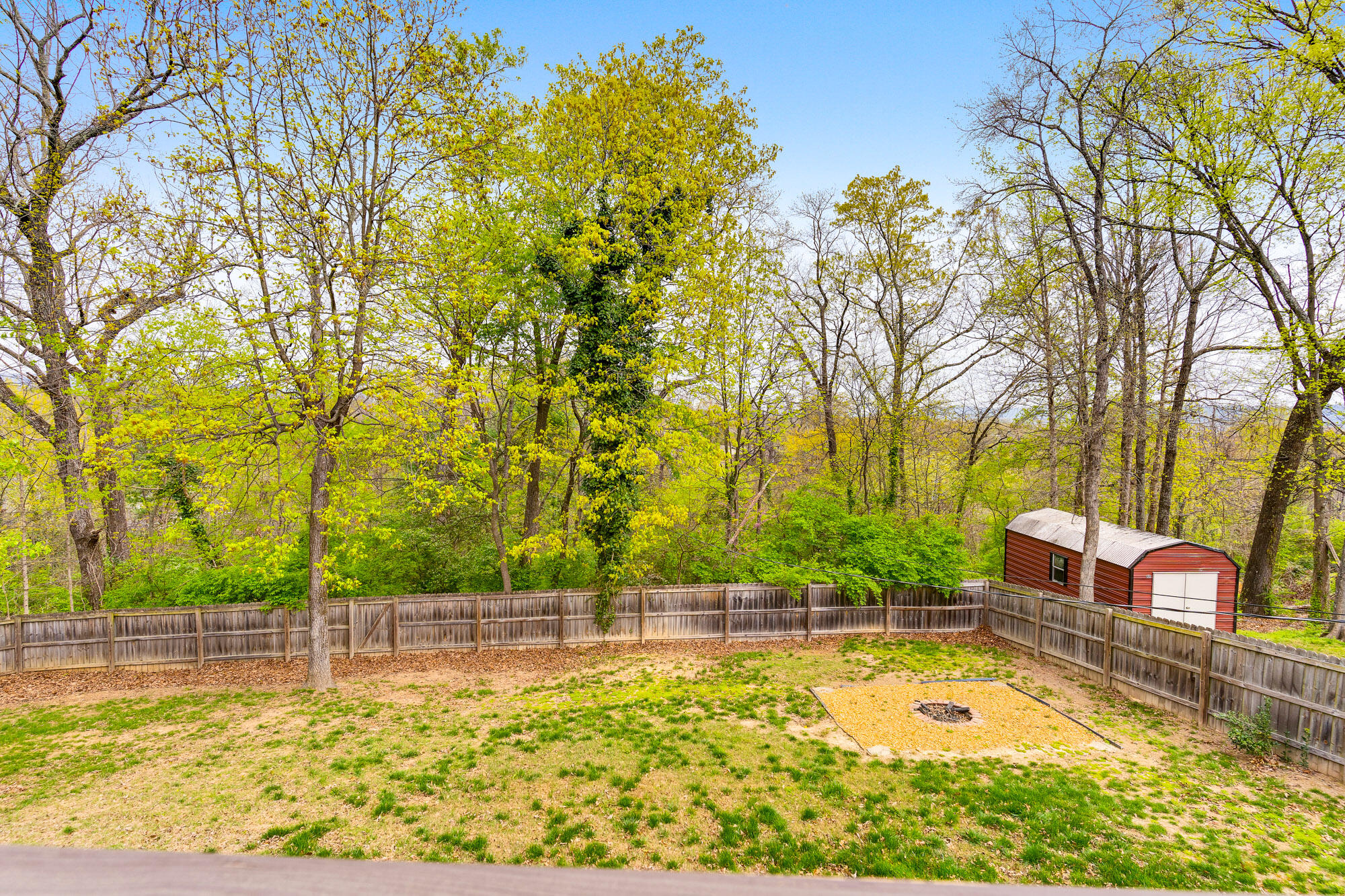 1325 Highland Road