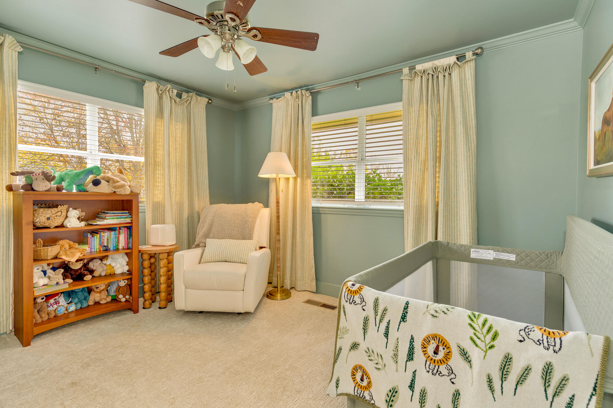 1325 Highland Road