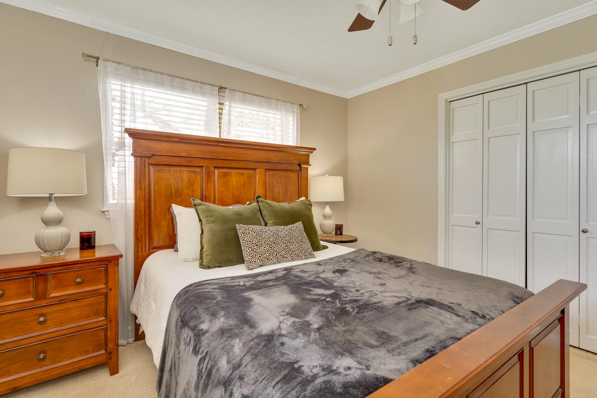 1325 Highland Road