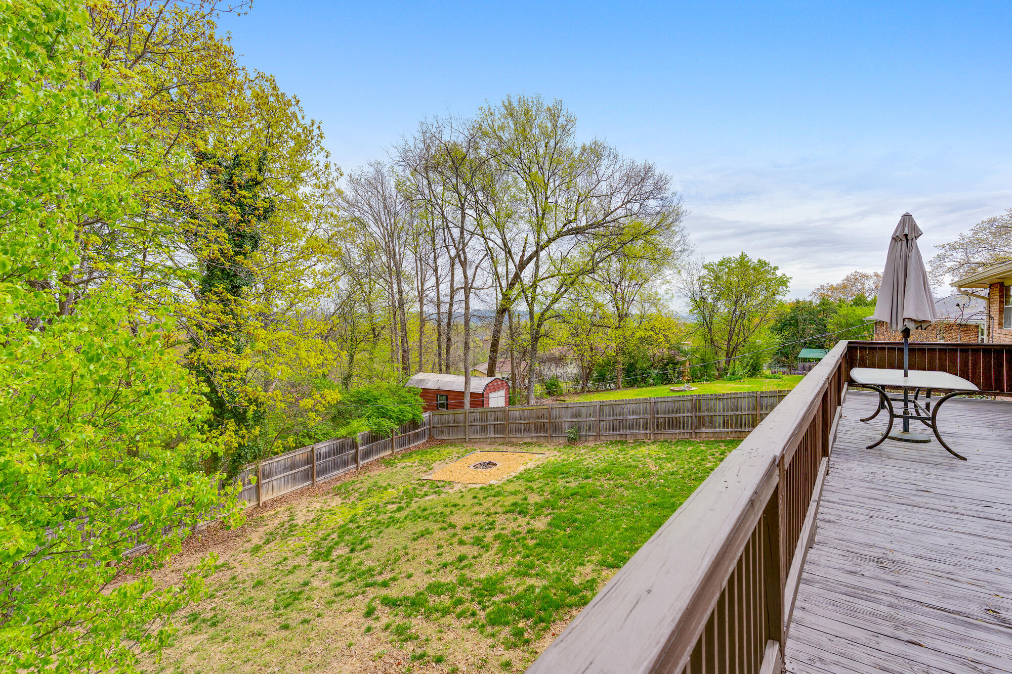 1325 Highland Road