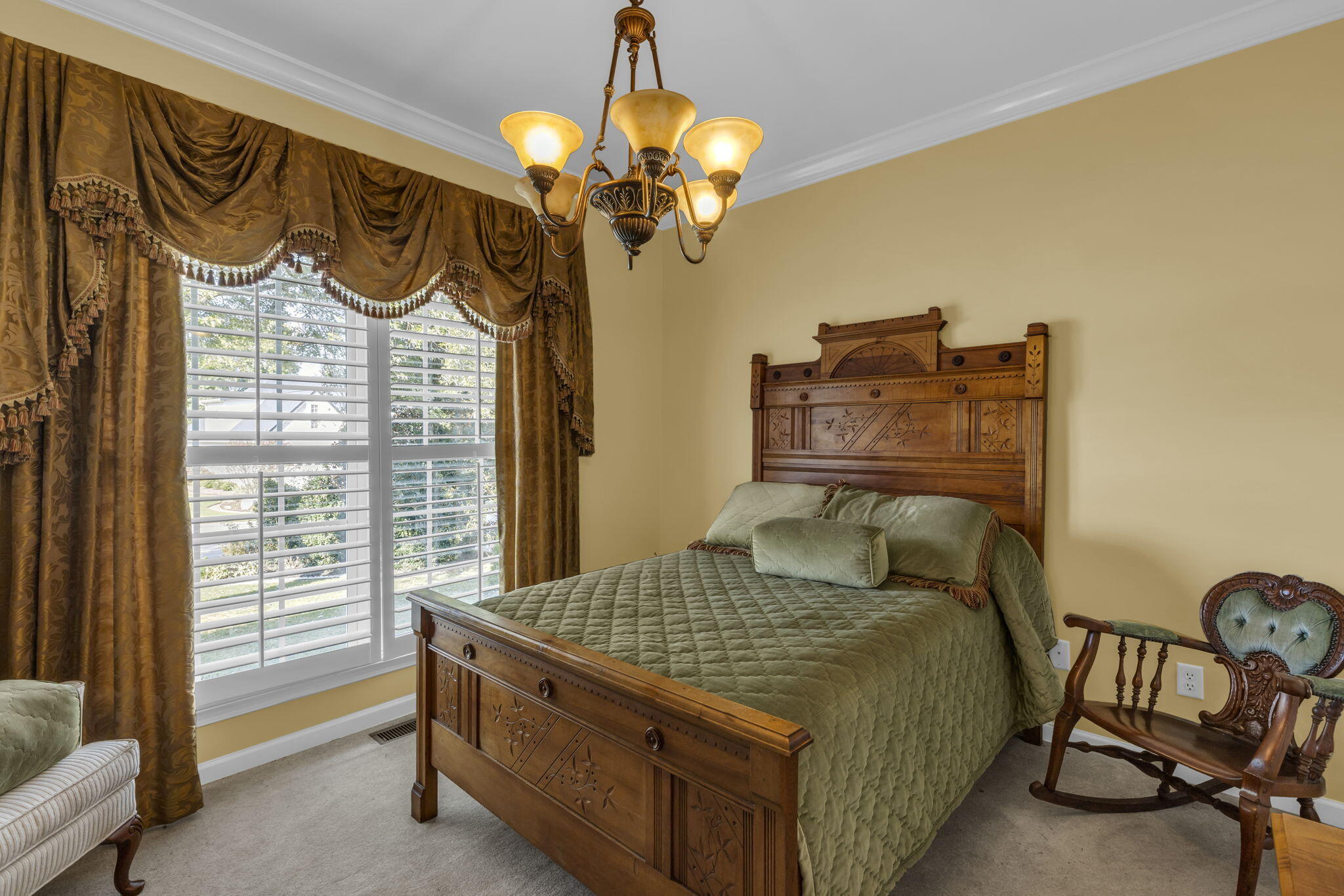 3647 Bentwood Cove Drive