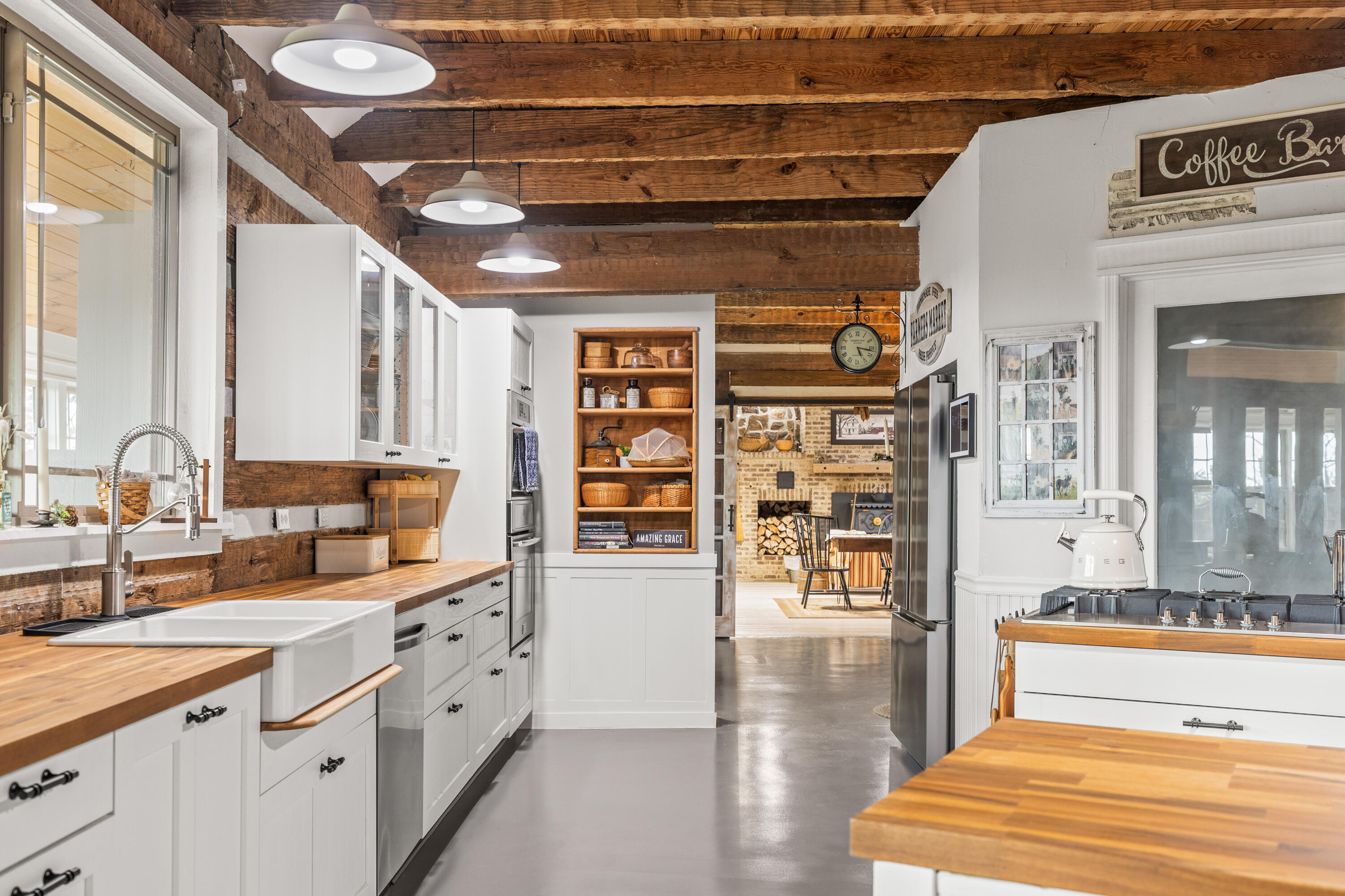 7174 White Oak Valley Road, McDonald