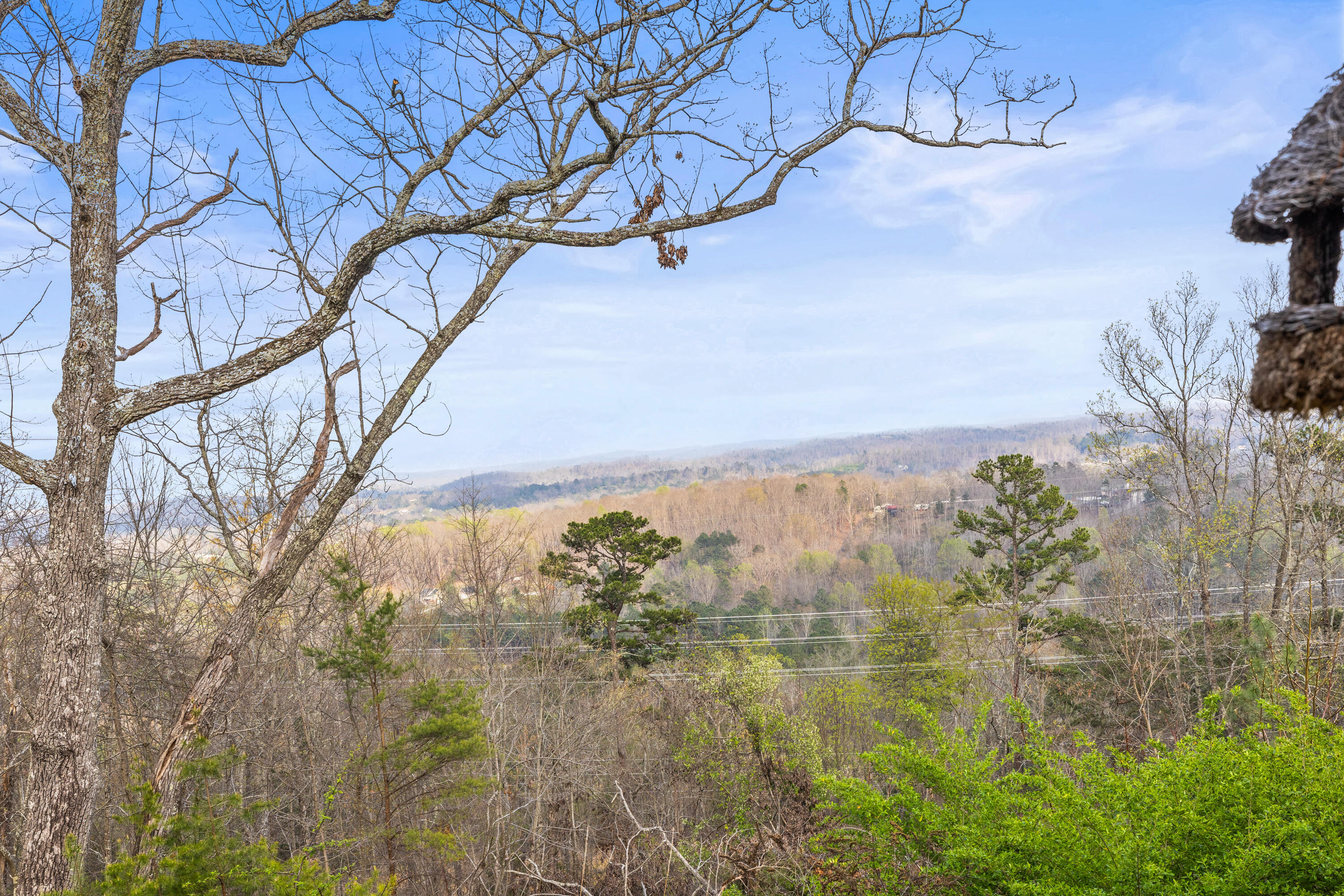 7174 White Oak Valley Road, McDonald