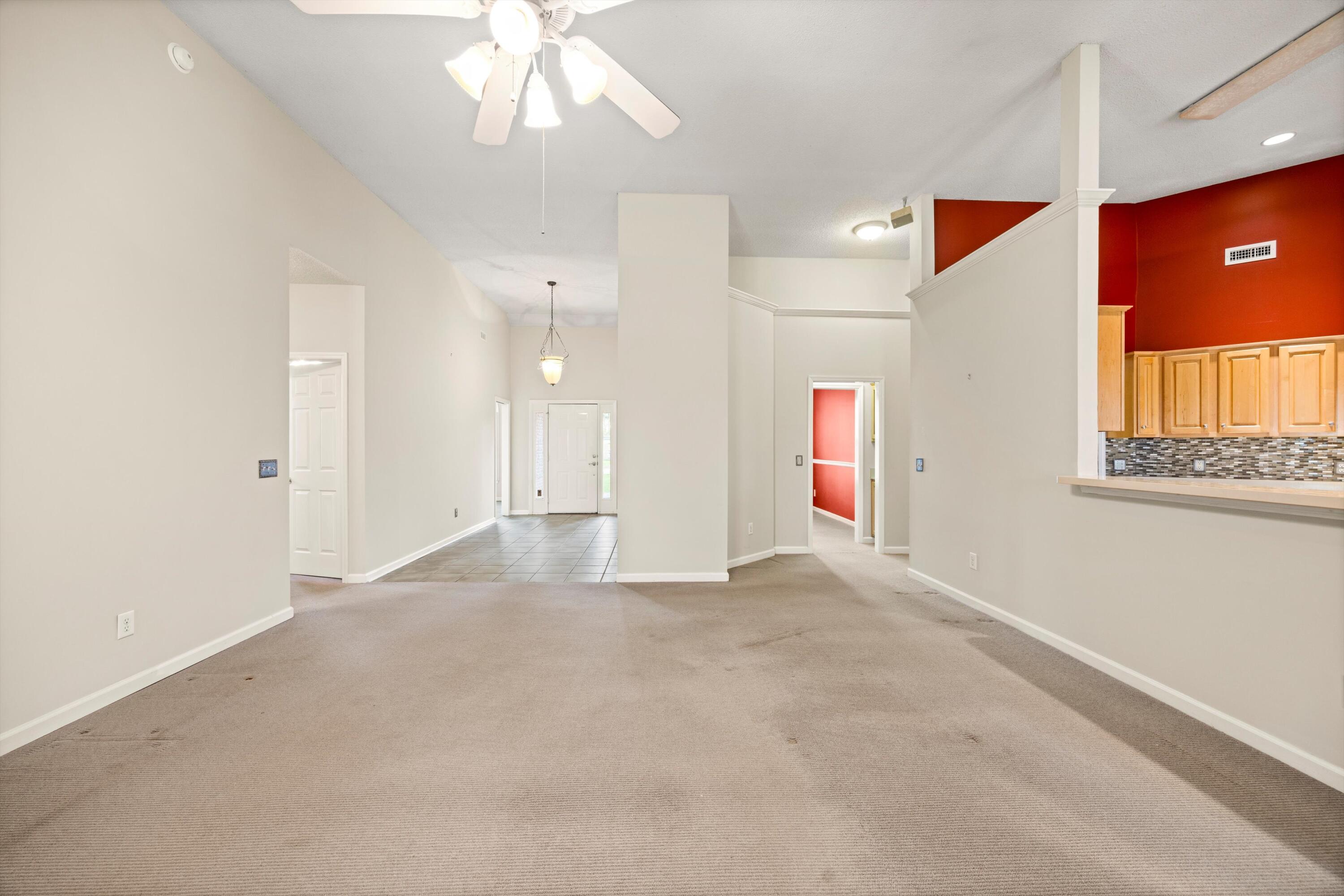 1621 Gunston Hall Road