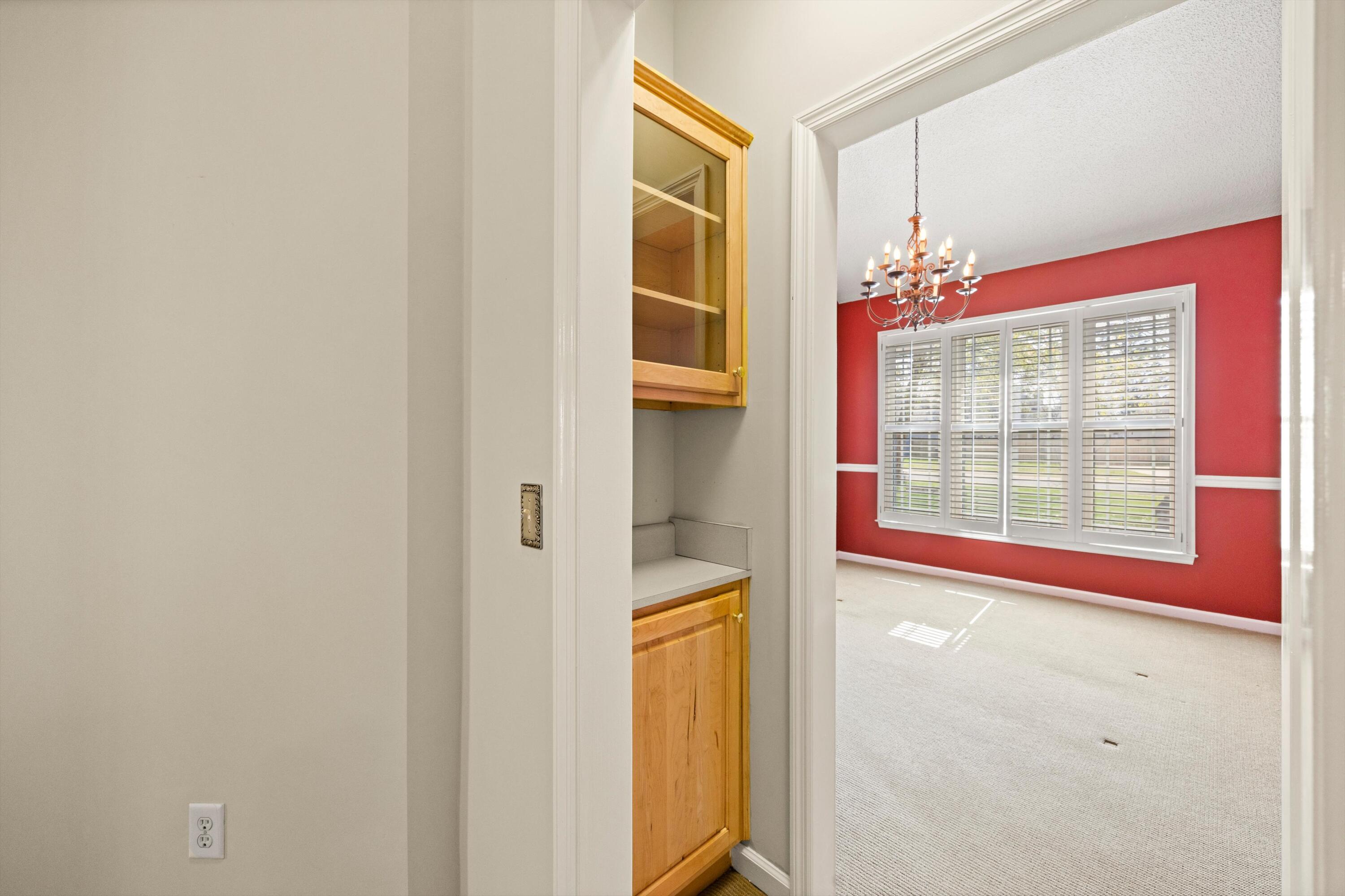 1621 Gunston Hall Road